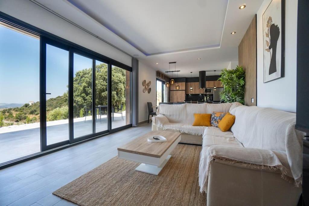 Villa Eden