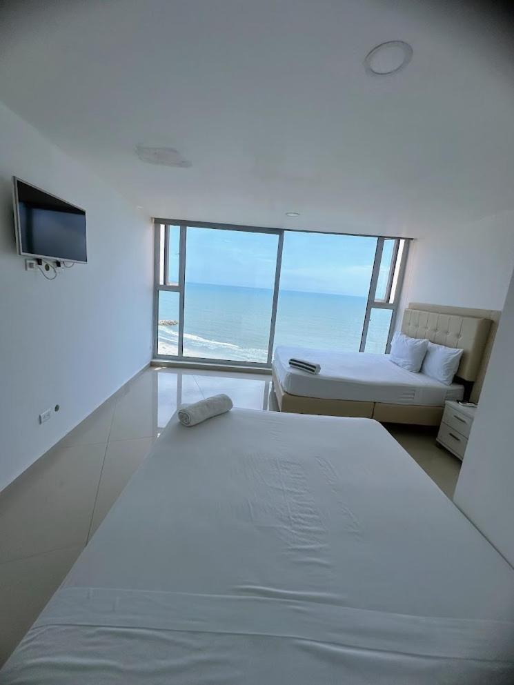 Front Ocean View Penthouse Cartagena