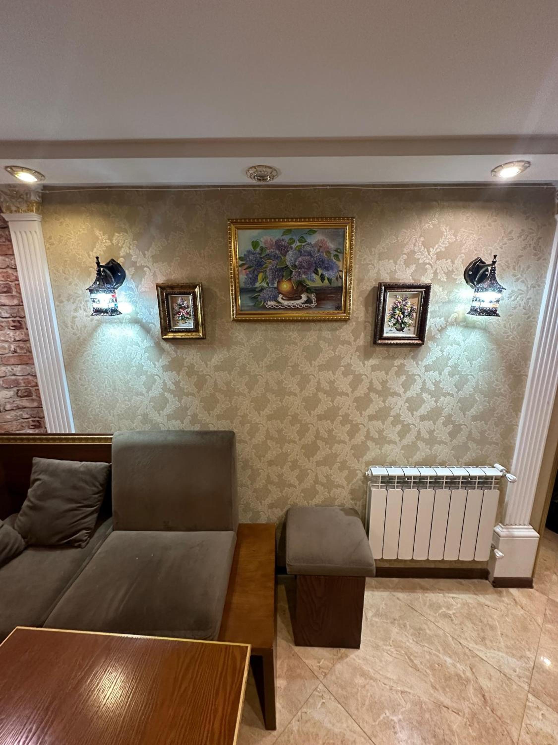 DENIZ PREMIUM LUX Apartment & F1 Big BALCONY and Terras with viewfor FORMULA 1