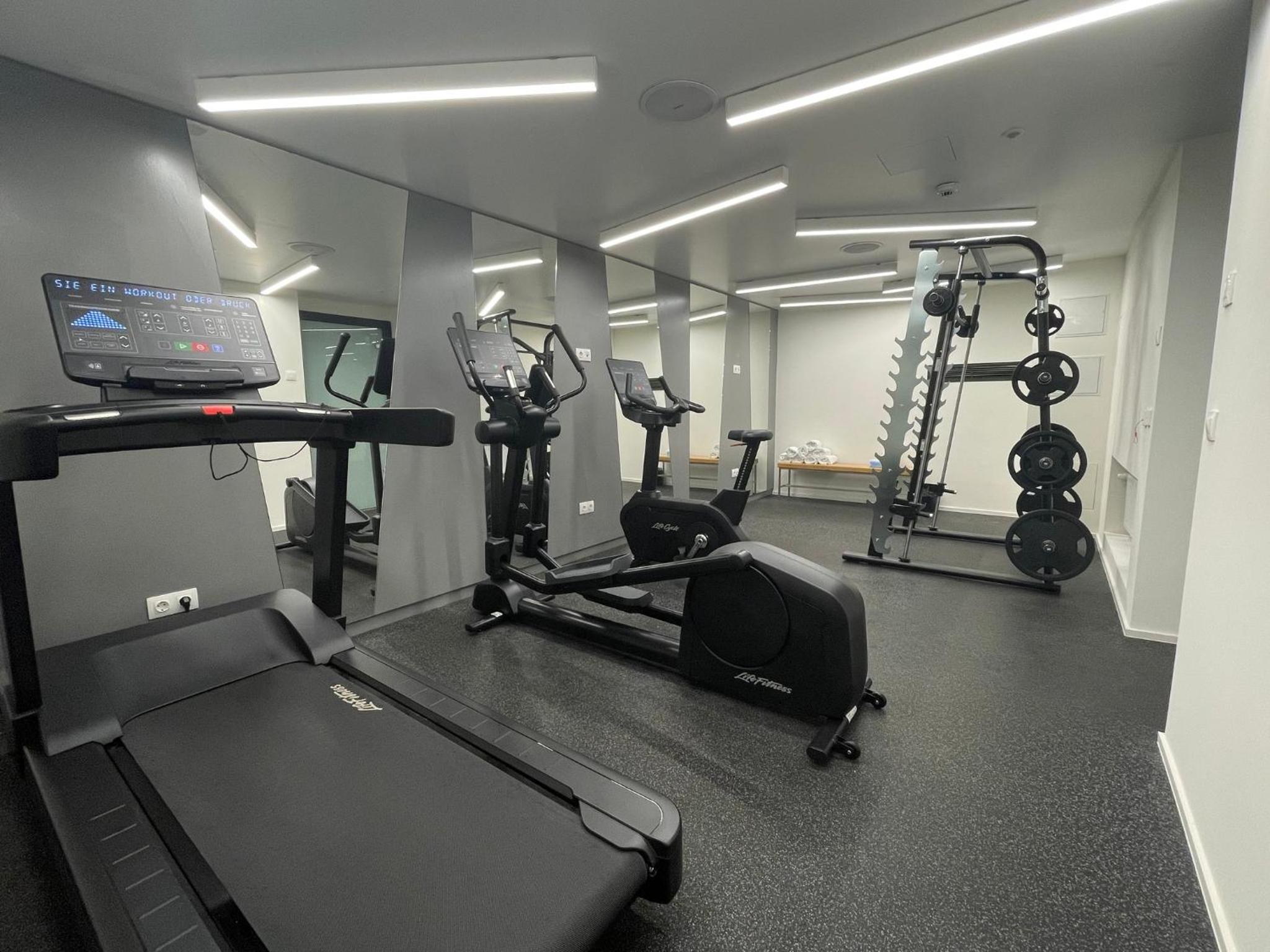 Dresden Vacations - Holiday Inn Dresden - Am Zwinger, an IHG Hotel - Property Image 38