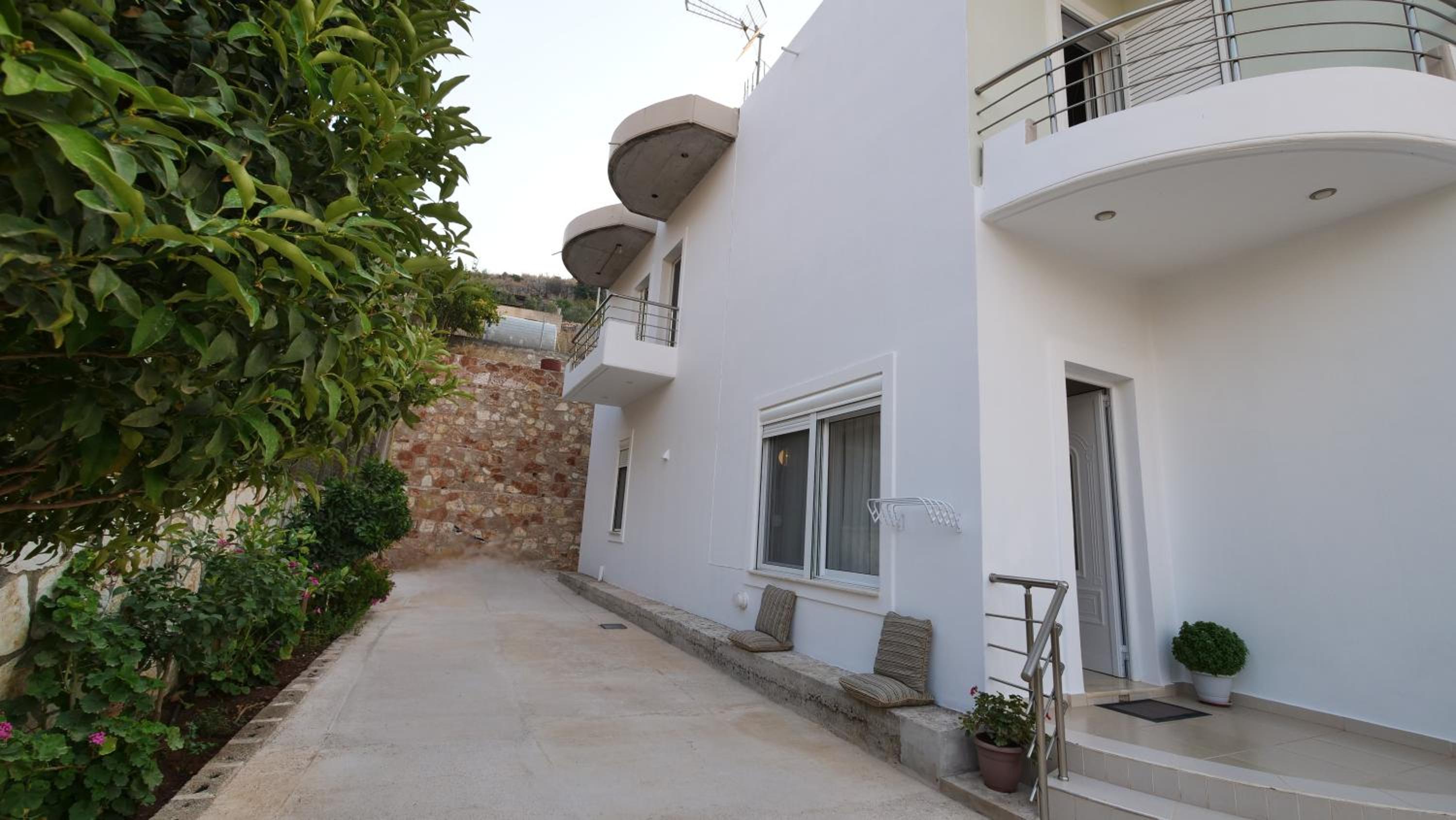 Blue Mare Apartments
