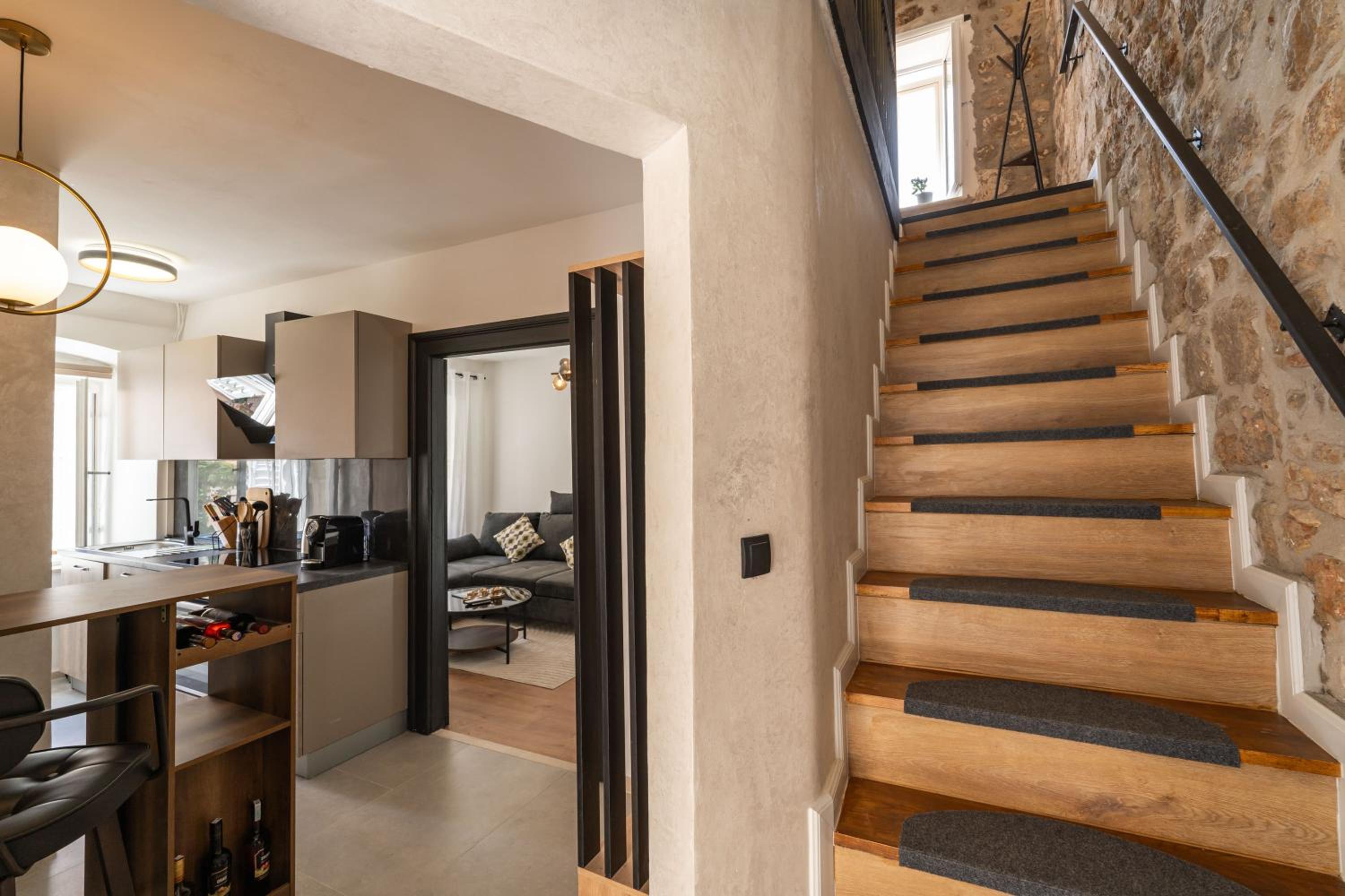 L & M Apartment - Perfect Old Town Location Two Bedroom House