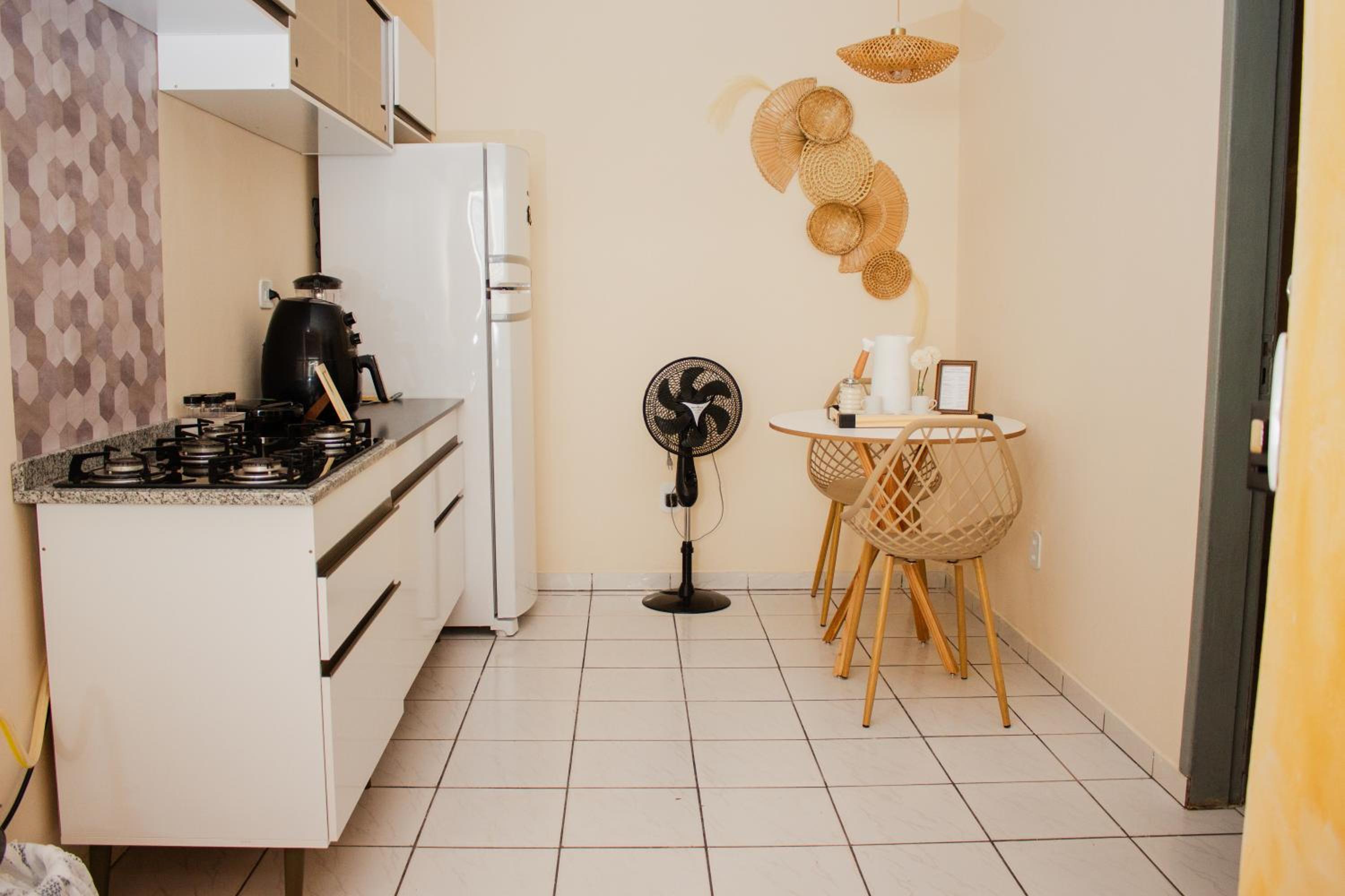 Vila Raízes Ribeiro - Apartamento em Residencial