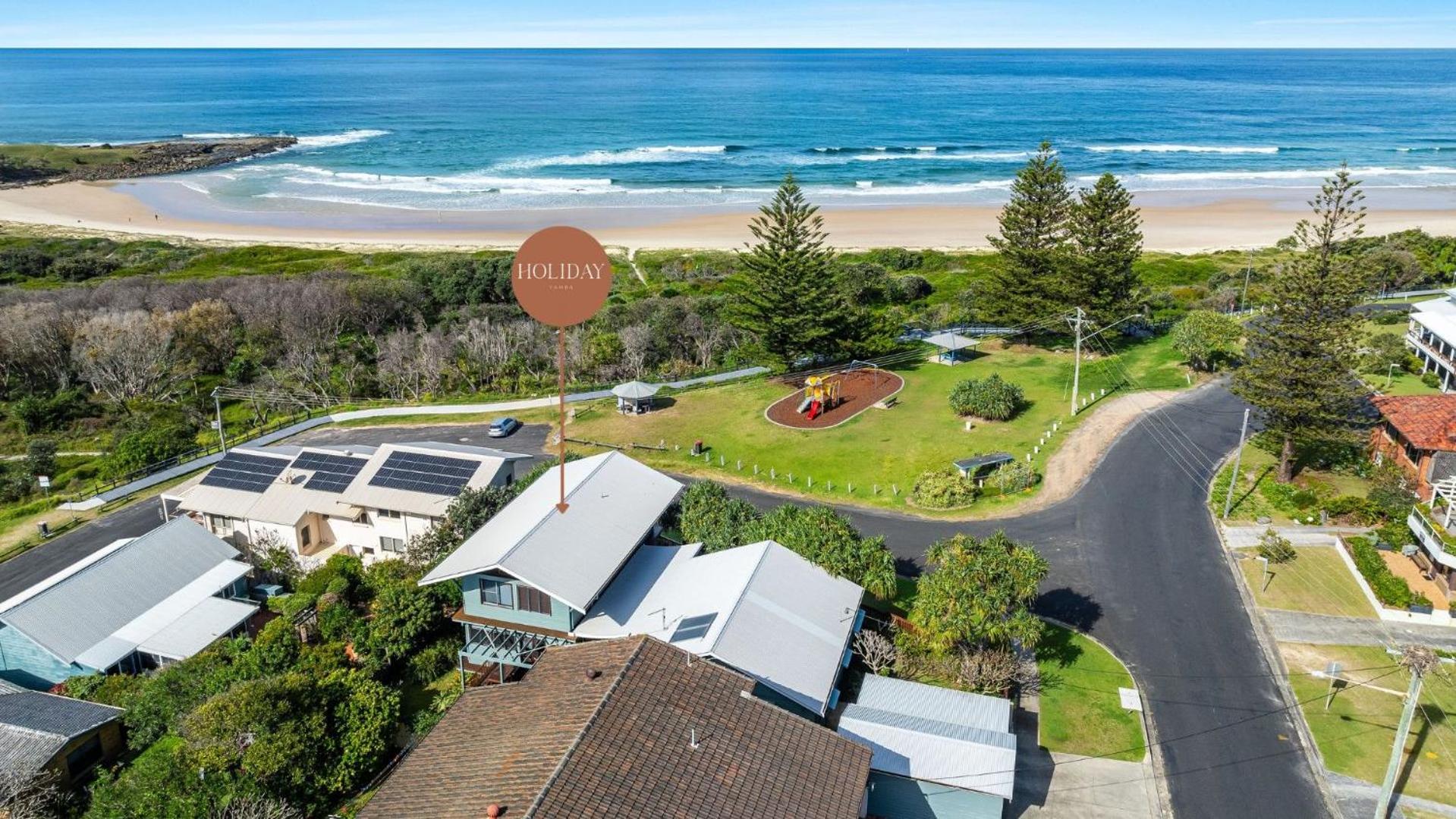 Allawah Cottage - Historic Beachside Retreat - Holiday Yamba