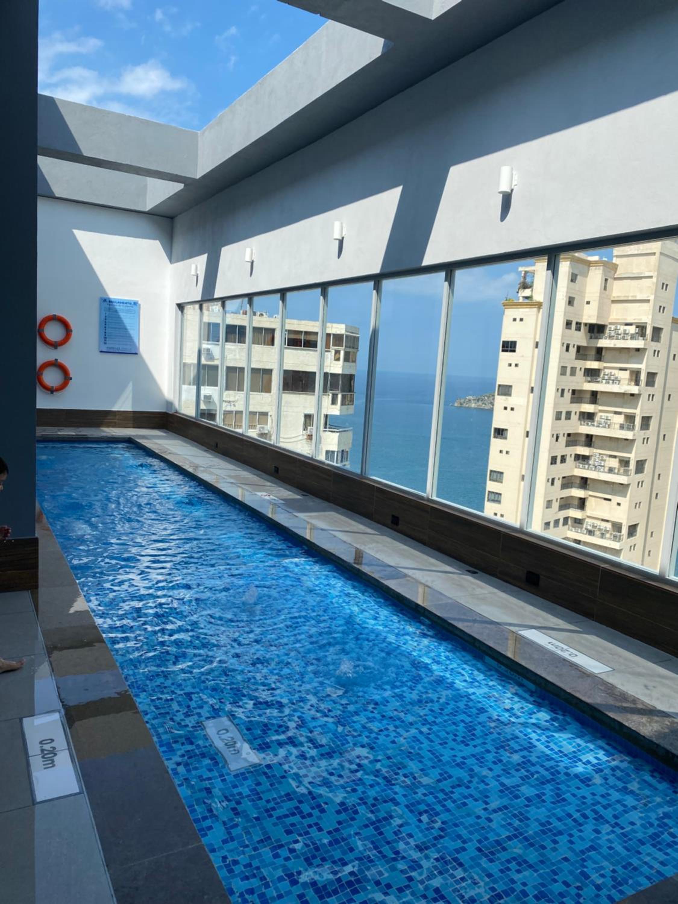 Apartamento de lujo cerca al mar