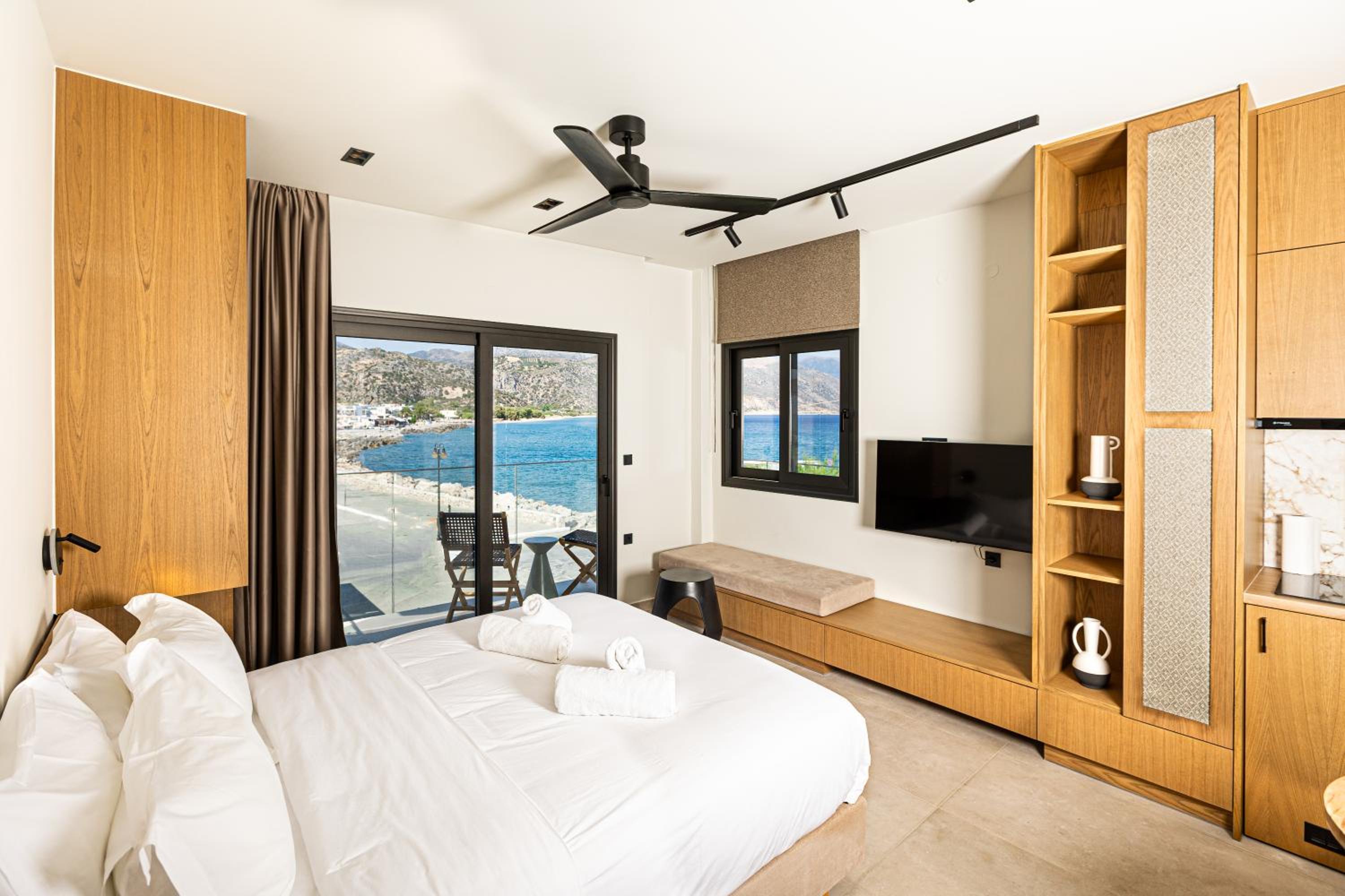 Aurora By Anasa photo 2