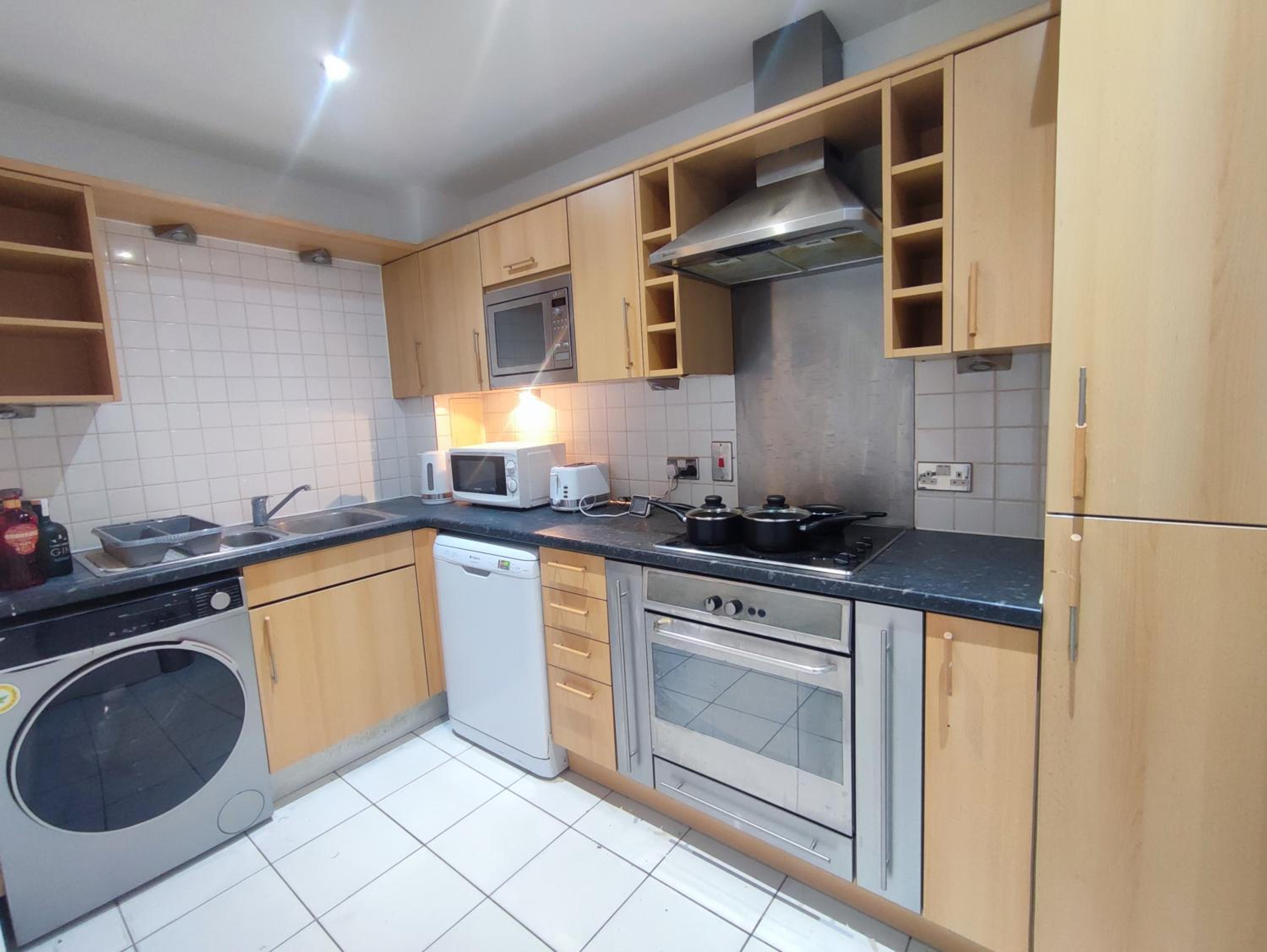 Immaculate 3Bed Apt, Close To O2, Excel, London Stadium & City