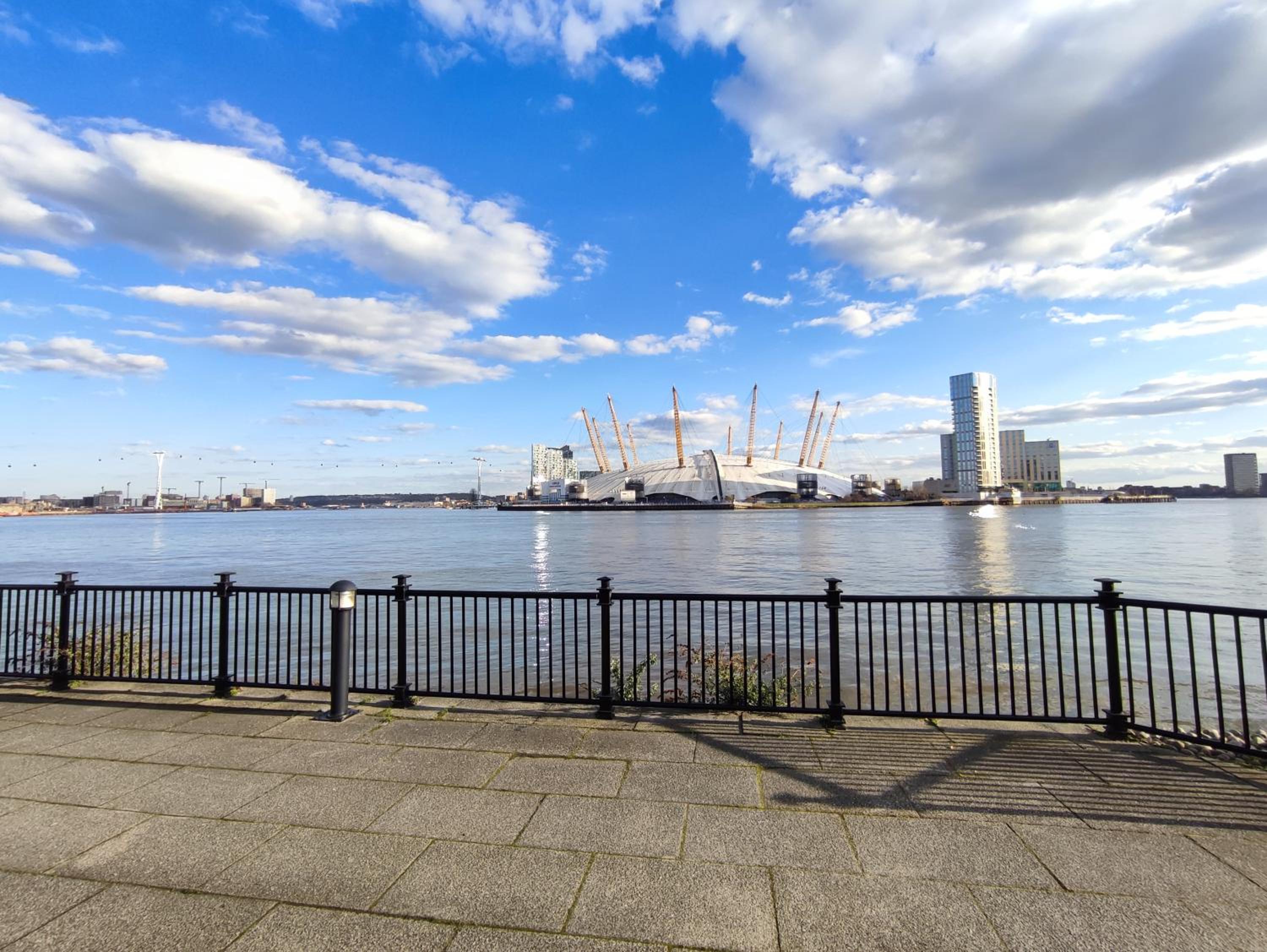 Immaculate 3Bed Apt, Close To O2, Excel, London Stadium & City