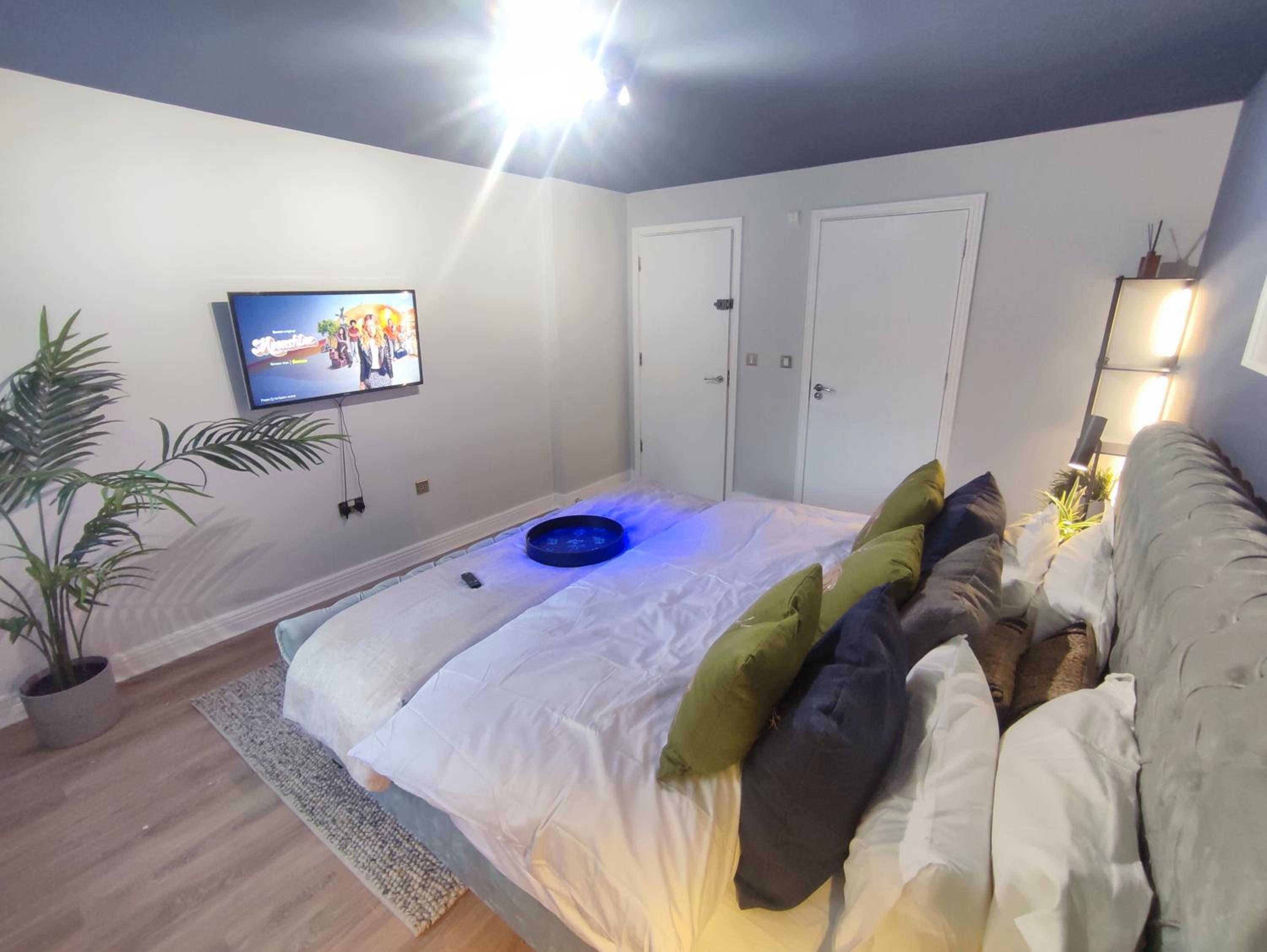 Immaculate 3Bed Apt, Close To O2, Excel, London Stadium & City