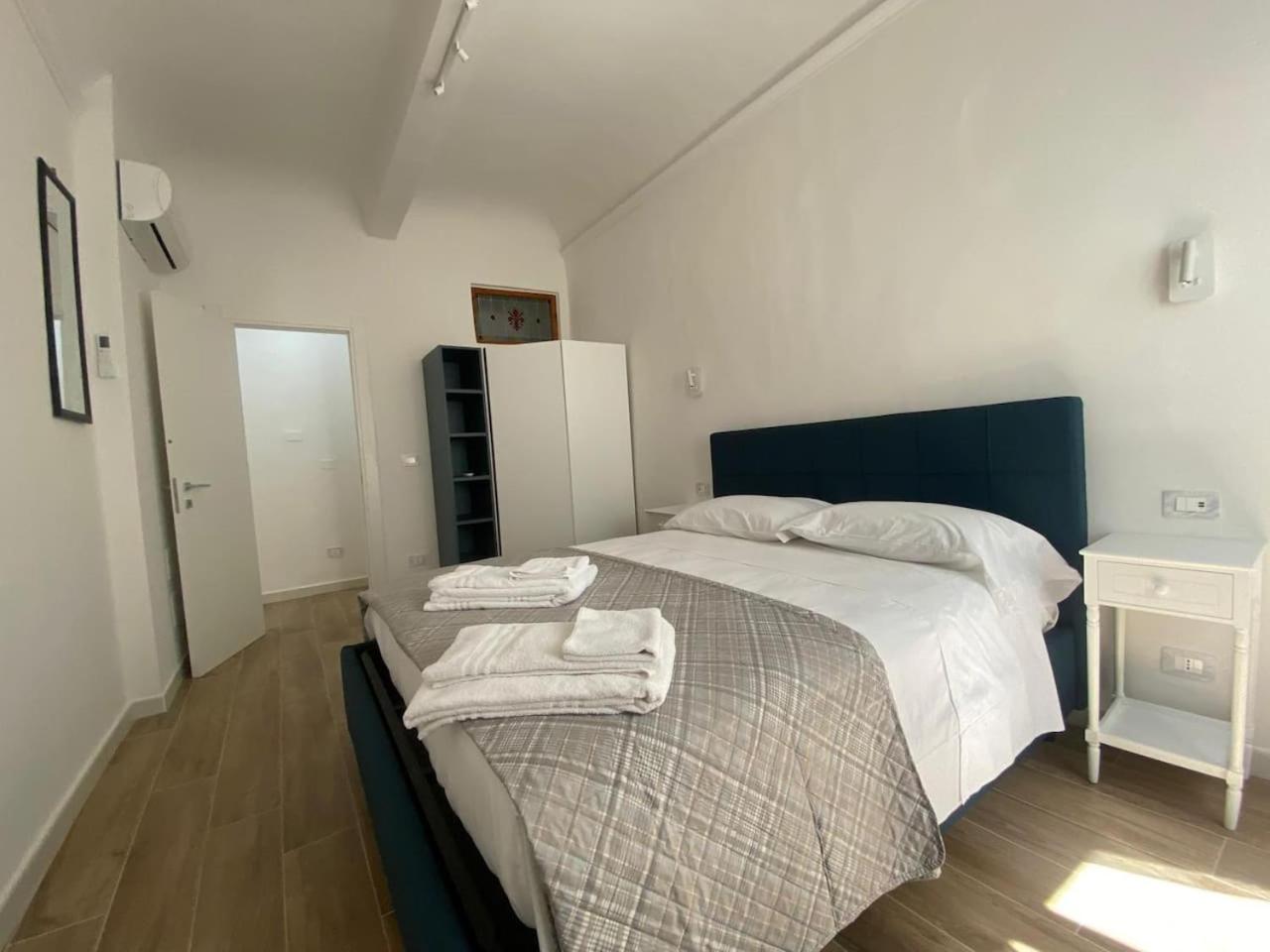 Flat in centro storico La casa di Luna
