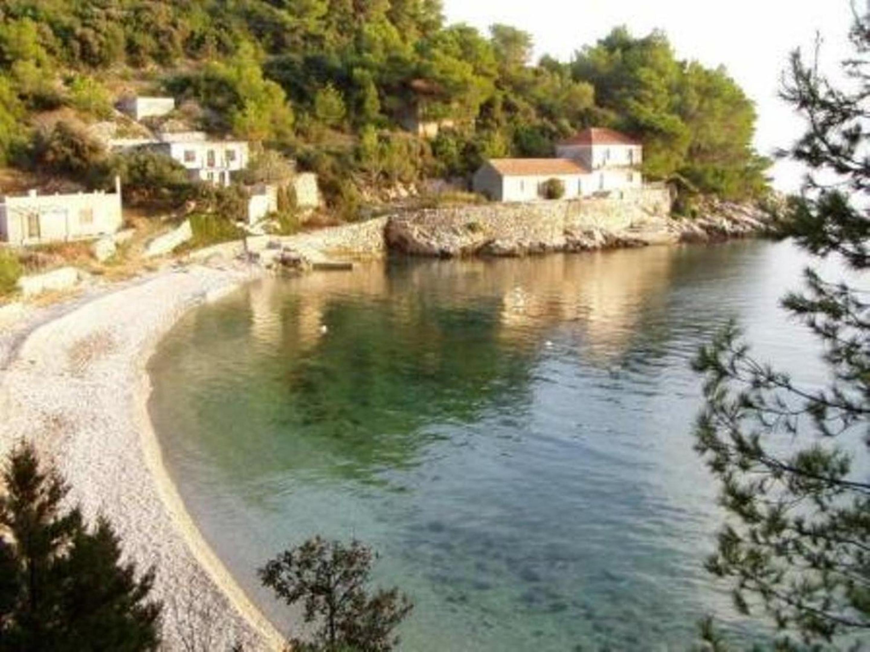 Charming Apartment with Sea View, Gdinj, 70 m², Garden