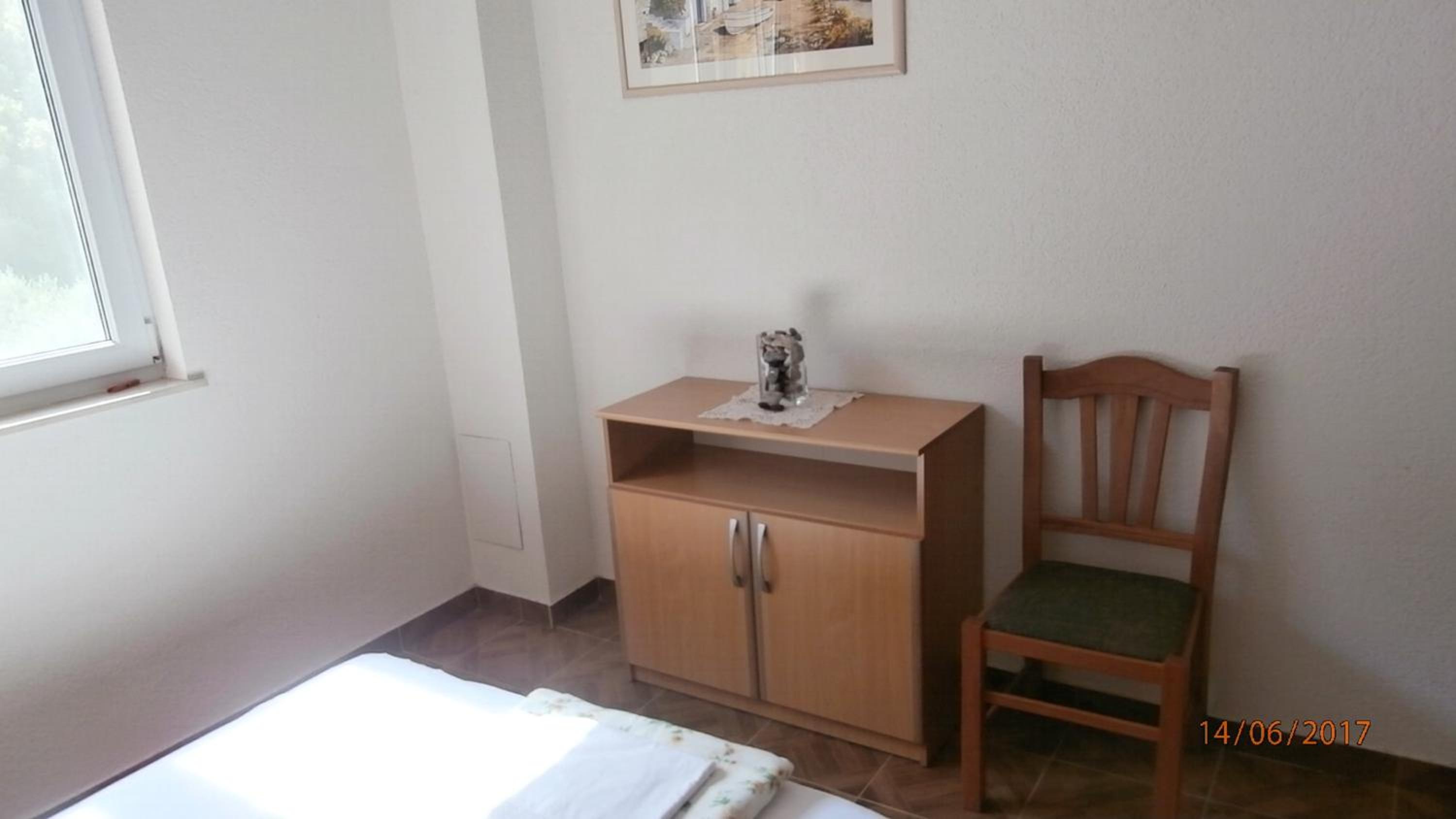 Charming Apartment with Sea View, Gdinj, 70 m², Garden