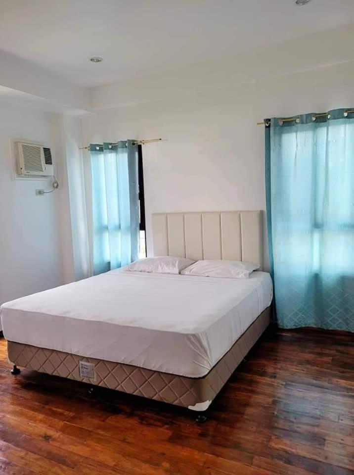 Lux7 Pool Villa view 5