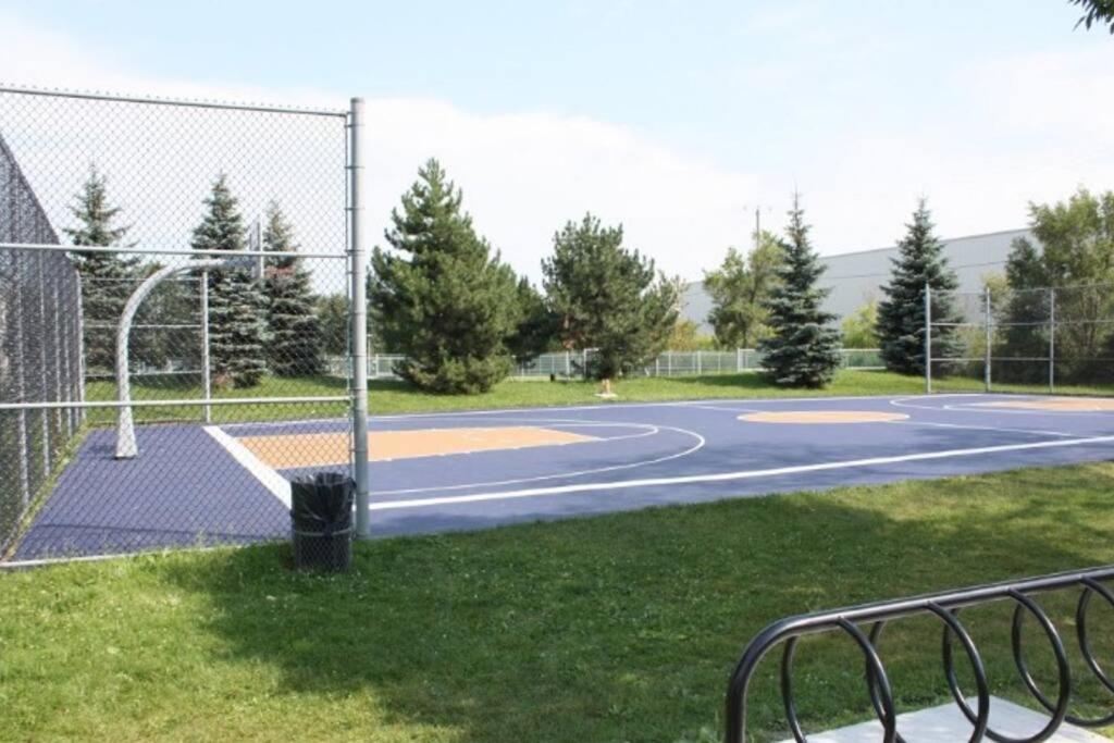 Magnificent 3BD Apartment,9 min to subway
