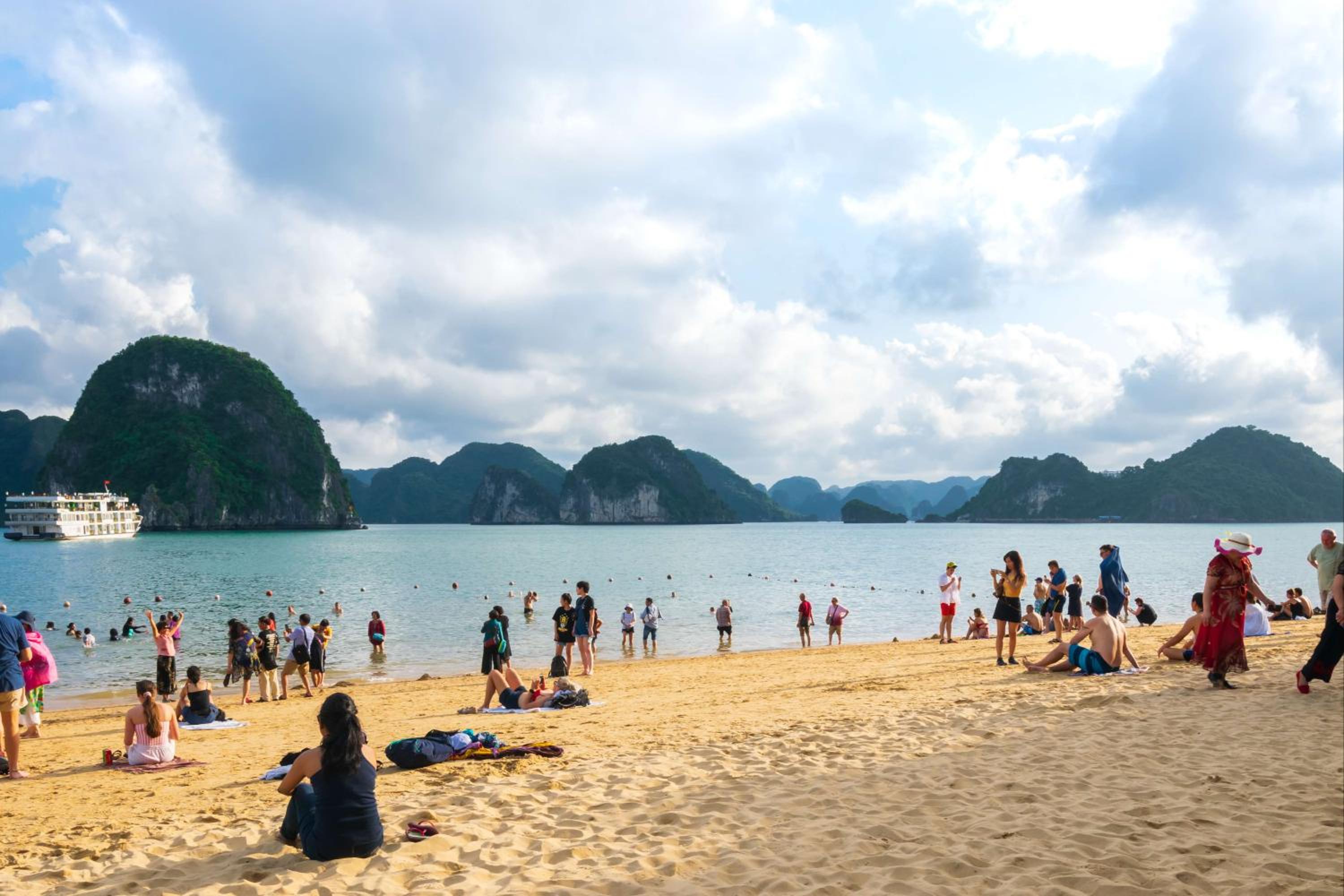 Halong Arcadia Cruise
