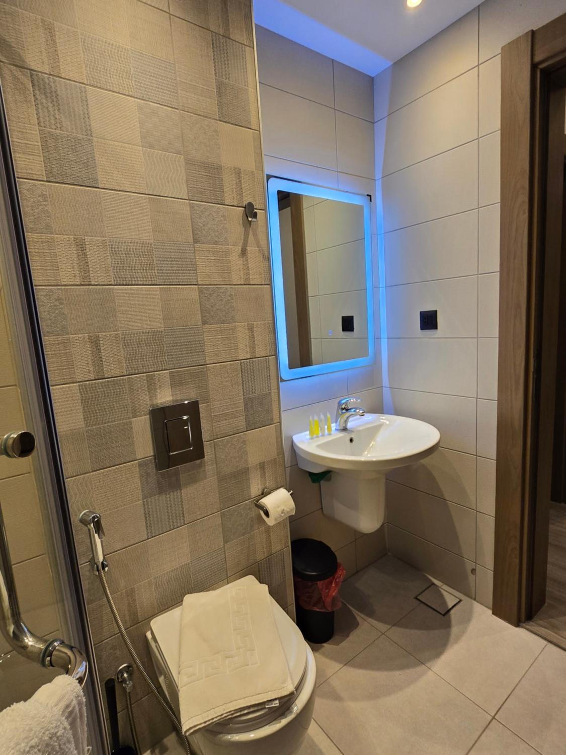 Alshakreen suites