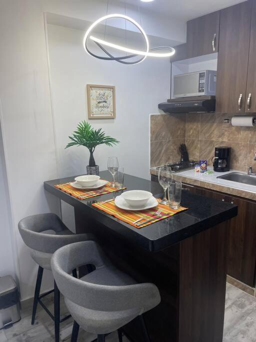 Pretty & Modern Private Studio 202