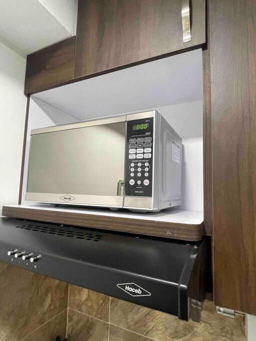 Pretty & Modern Private Studio 202