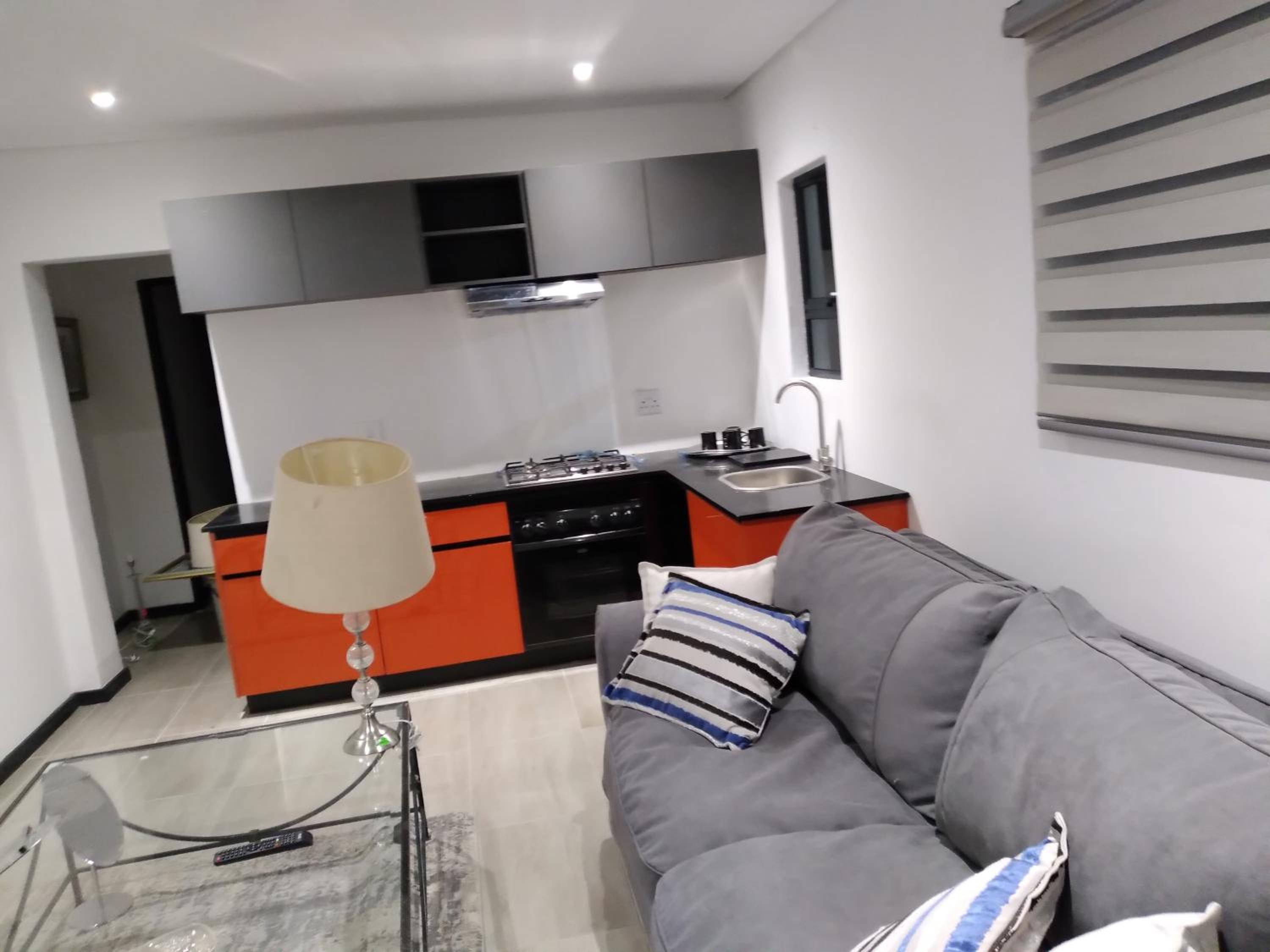 No 8 On Cladon Jadde Apartments view 5