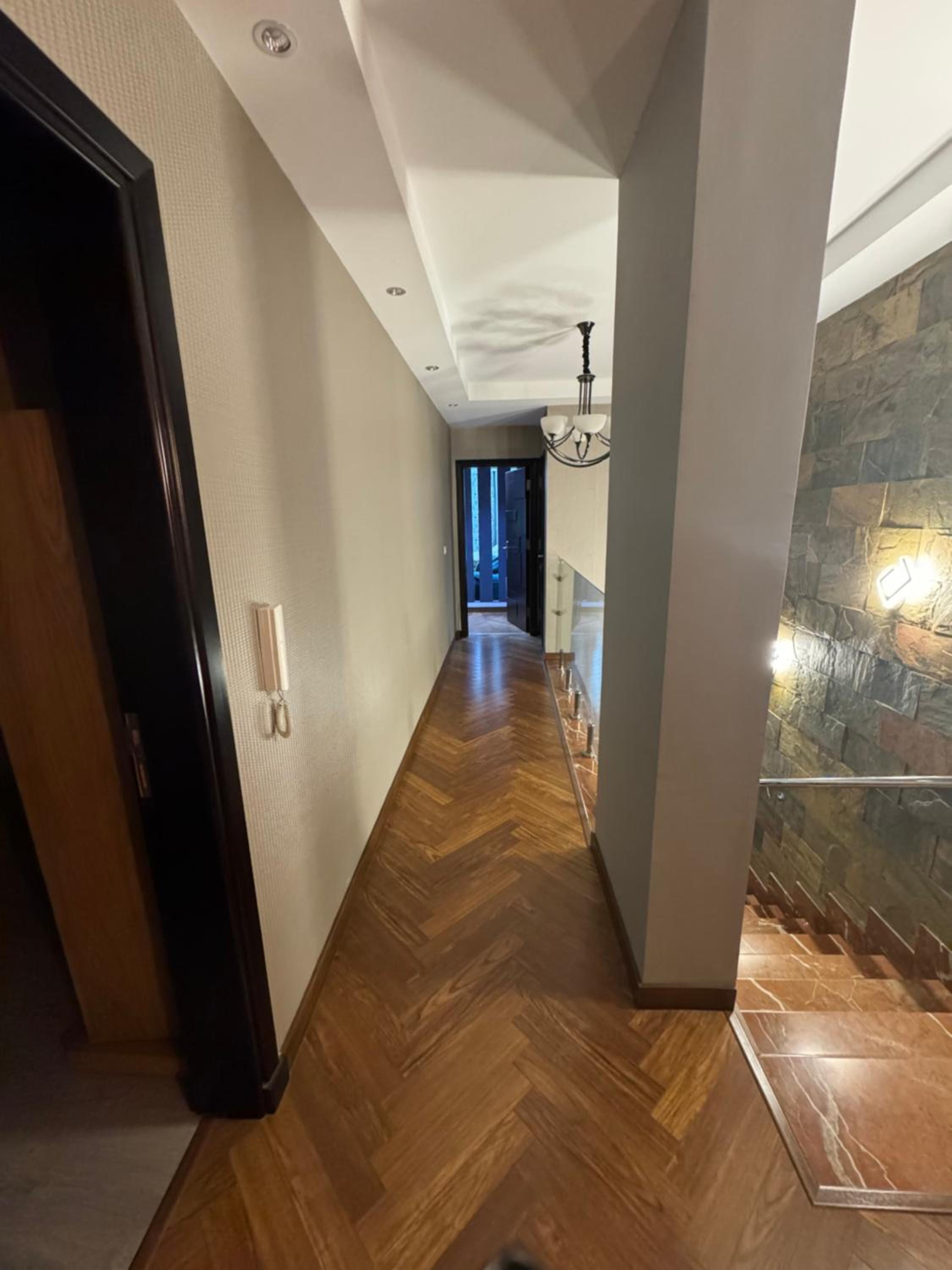 Mountain View Hyde park luxury villa