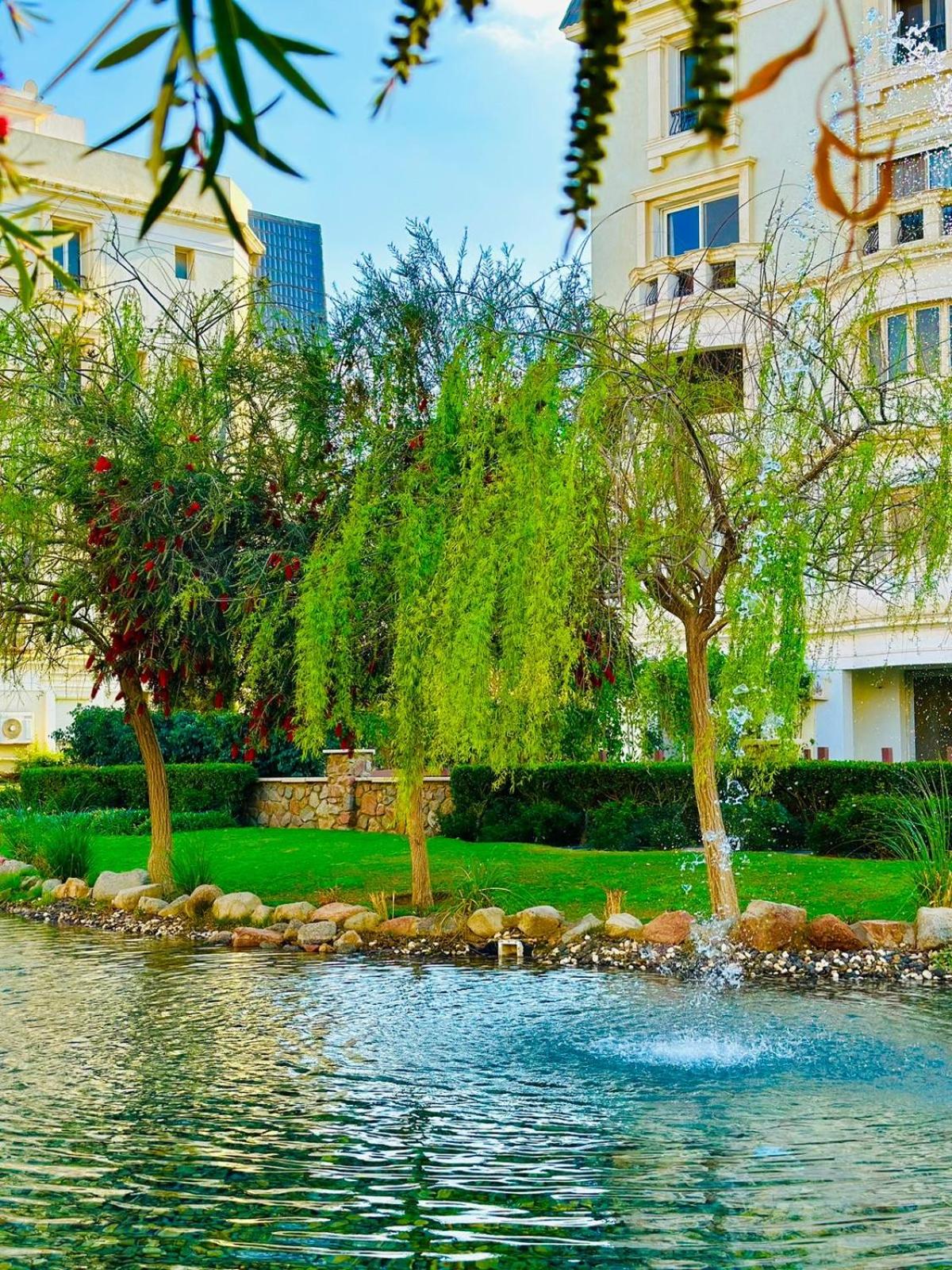 Mountain View Hyde park luxury villa