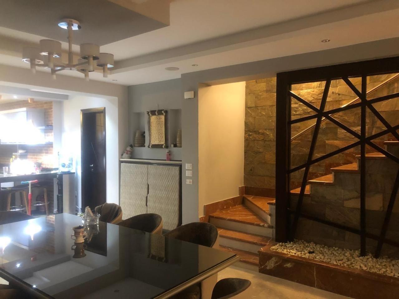 Mountain View Hyde park luxury villa