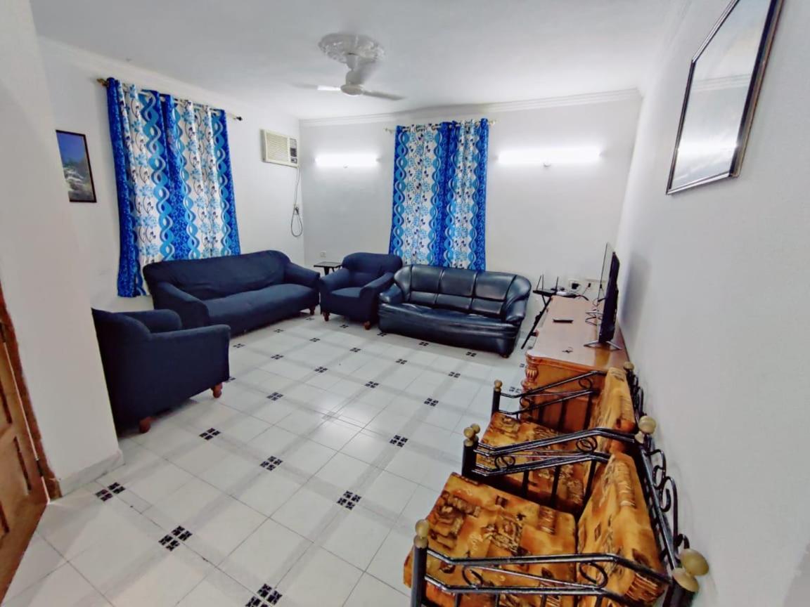 Amazing 4BHK Villa with Private Swimming Pool Near Candolim Beach