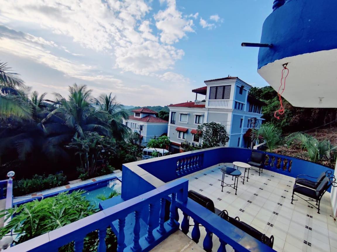 Amazing 4BHK Villa with Private Swimming Pool Near Candolim Beach