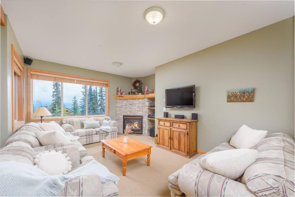 Snowy Creek Chalet