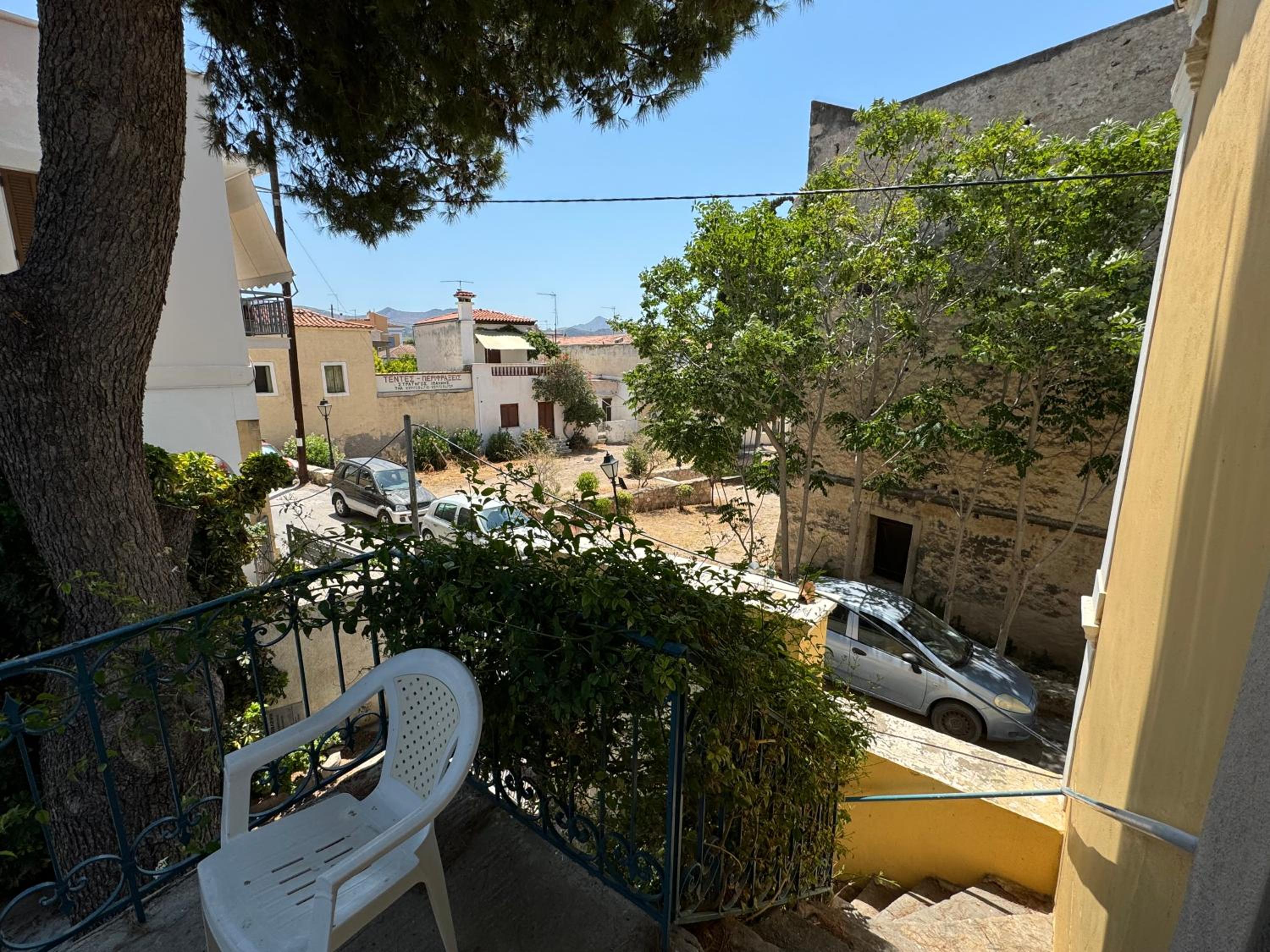 Thomaidou House - Heart of Aegina Town view 4