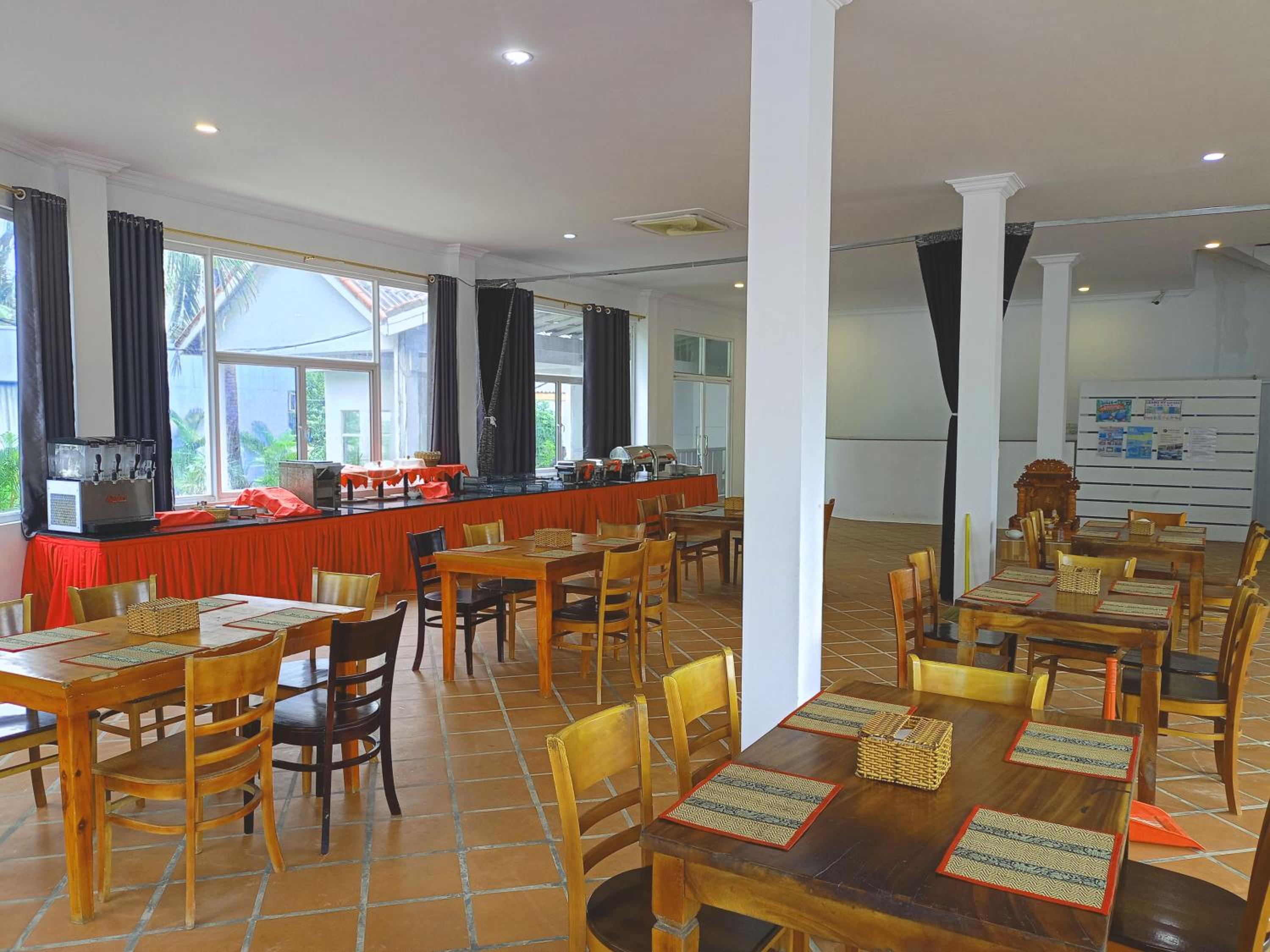 Scarlet Sails Hostel