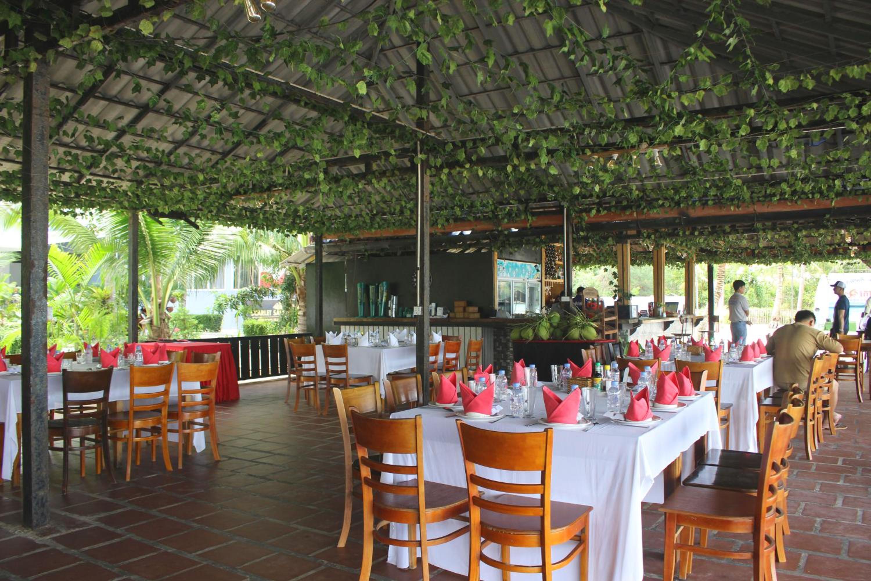 Scarlet Sails Hostel