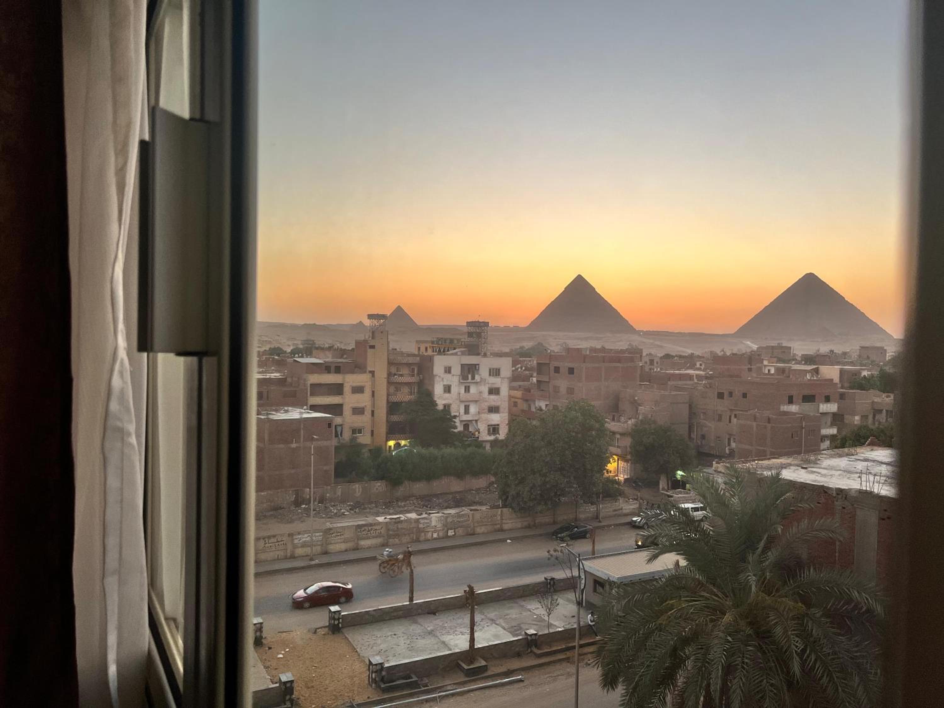 King Khafren View INN — 11