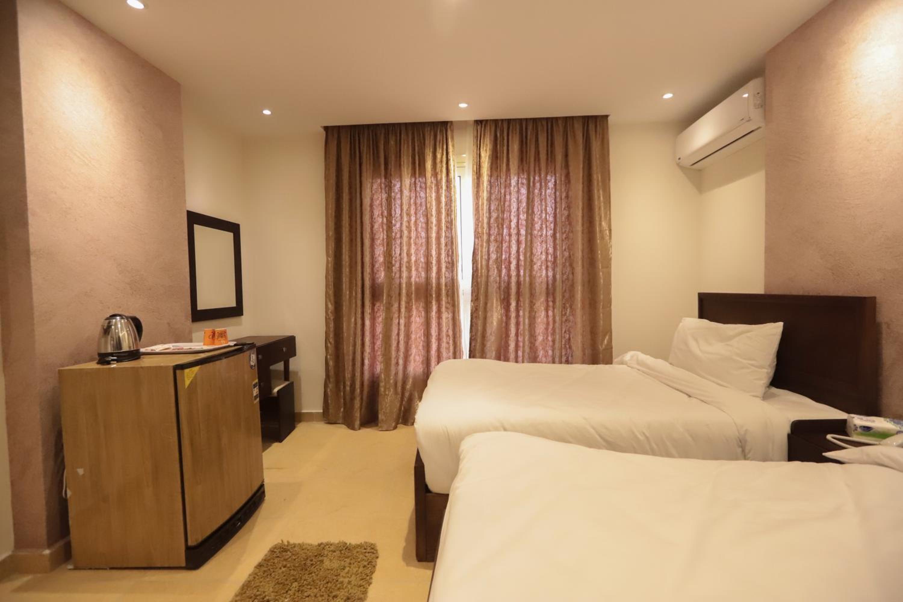 King Khafren View INN — 9