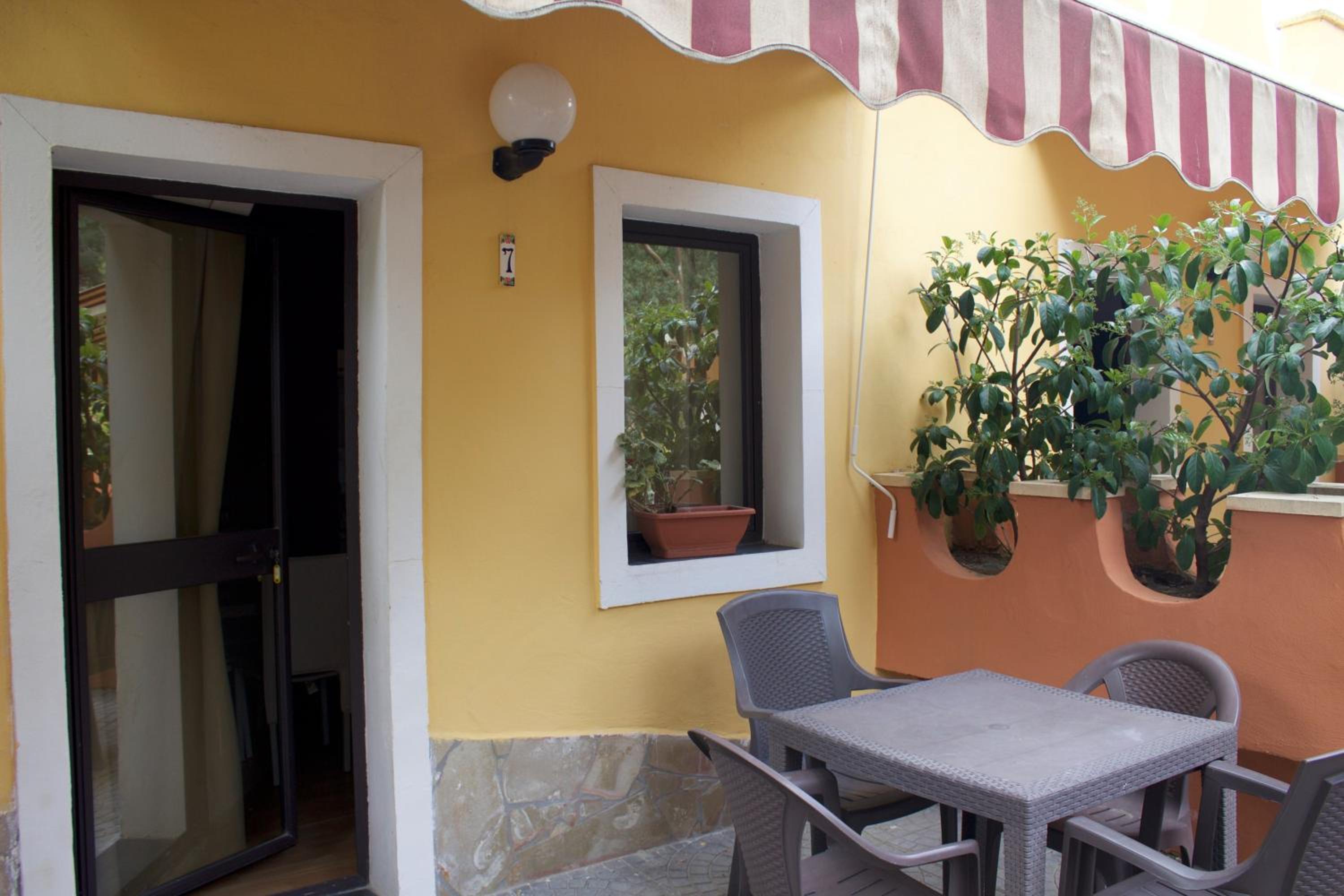 Cosy Apartment in Catania Shared Pool 60 m² view 5