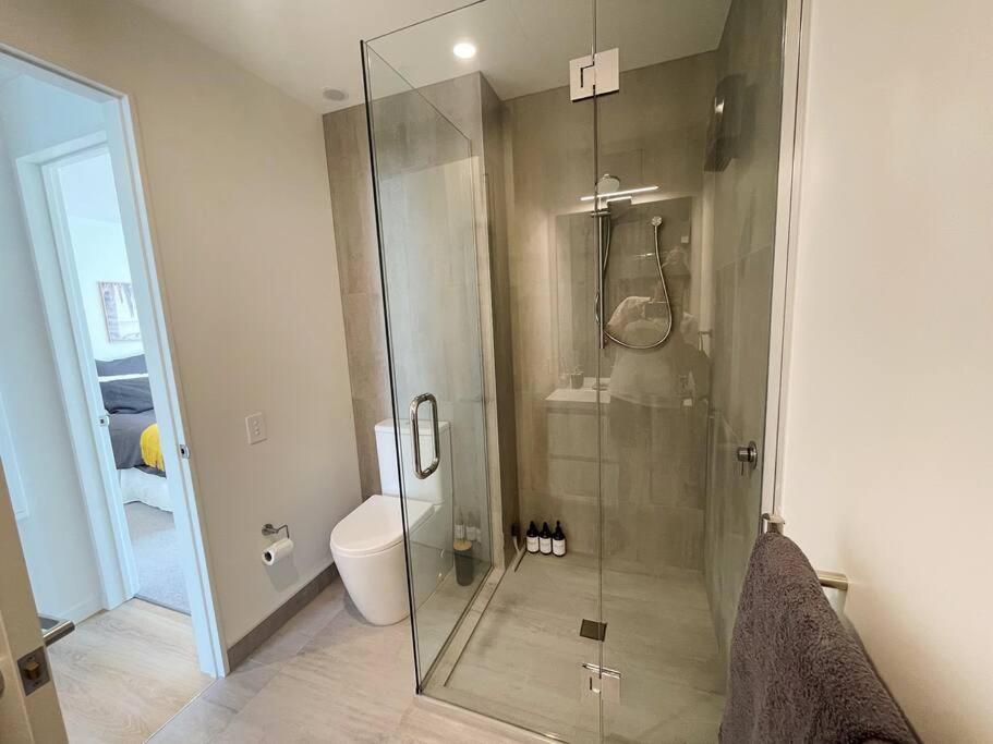 Modern Central Living