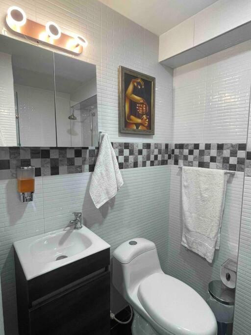 Cozy & Stylish Private Studio 201