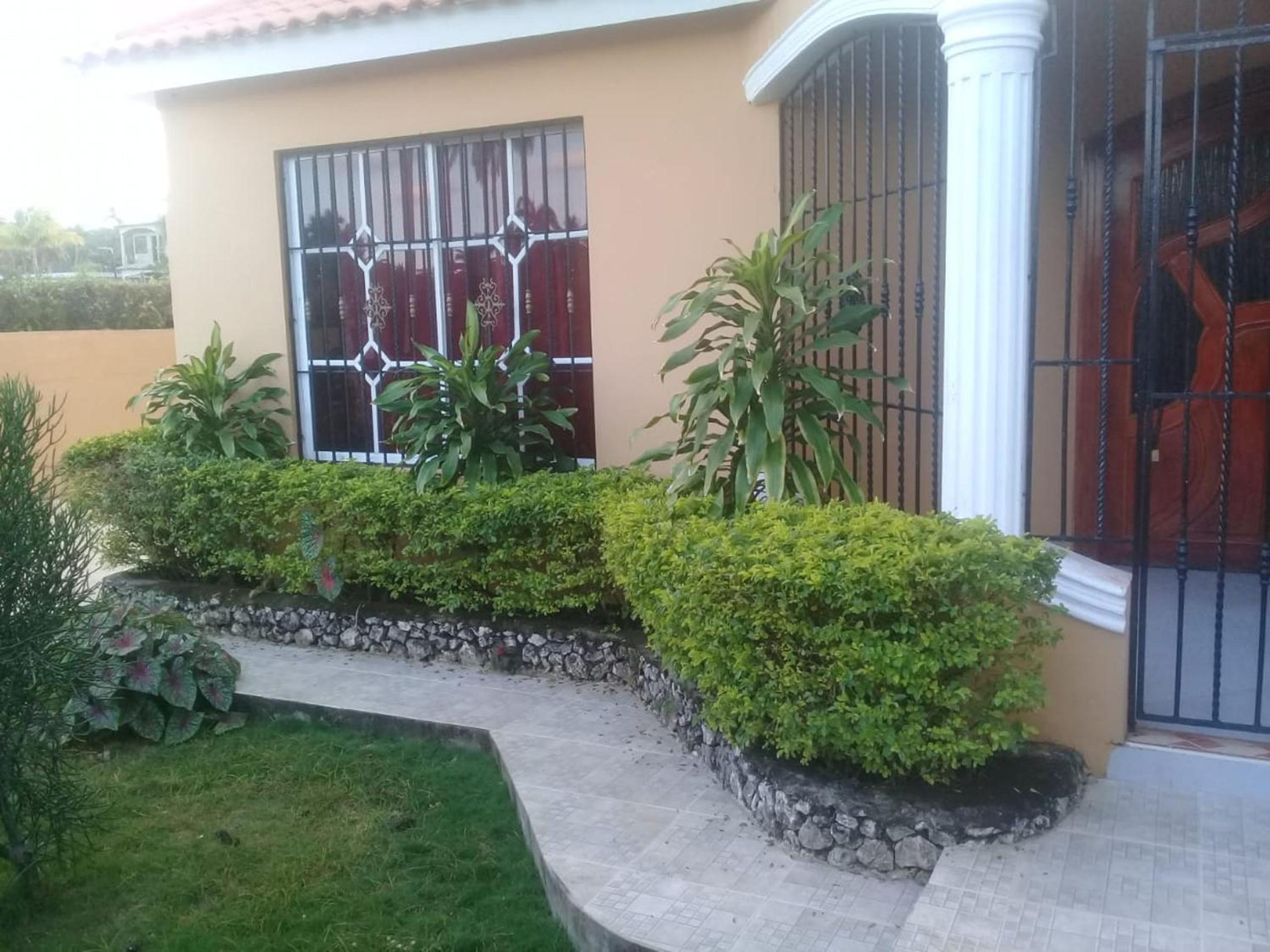 Elegant Villa in Nagua with Private Pool and Jacuzzi