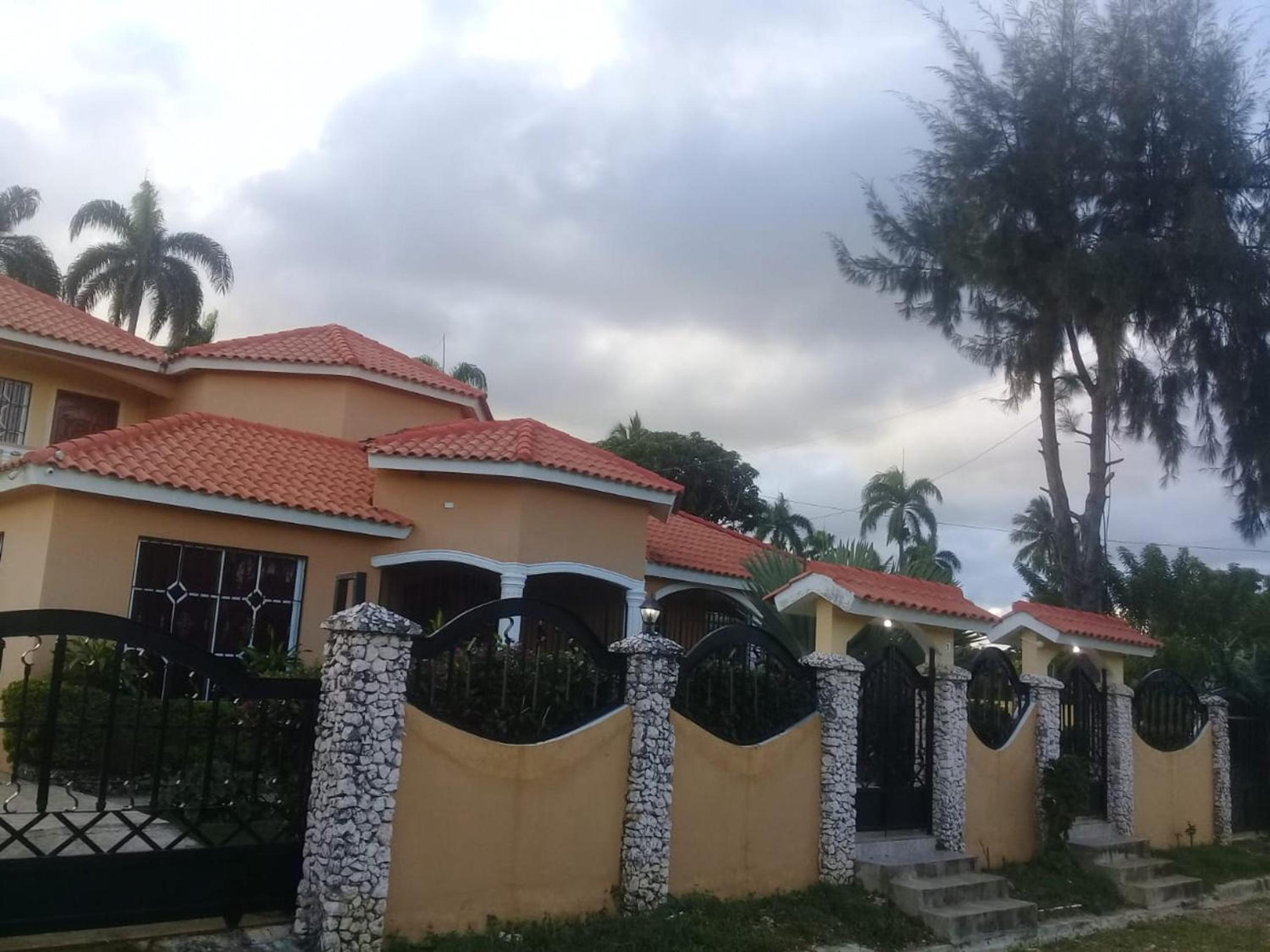Elegant Villa in Nagua with Private Pool and Jacuzzi
