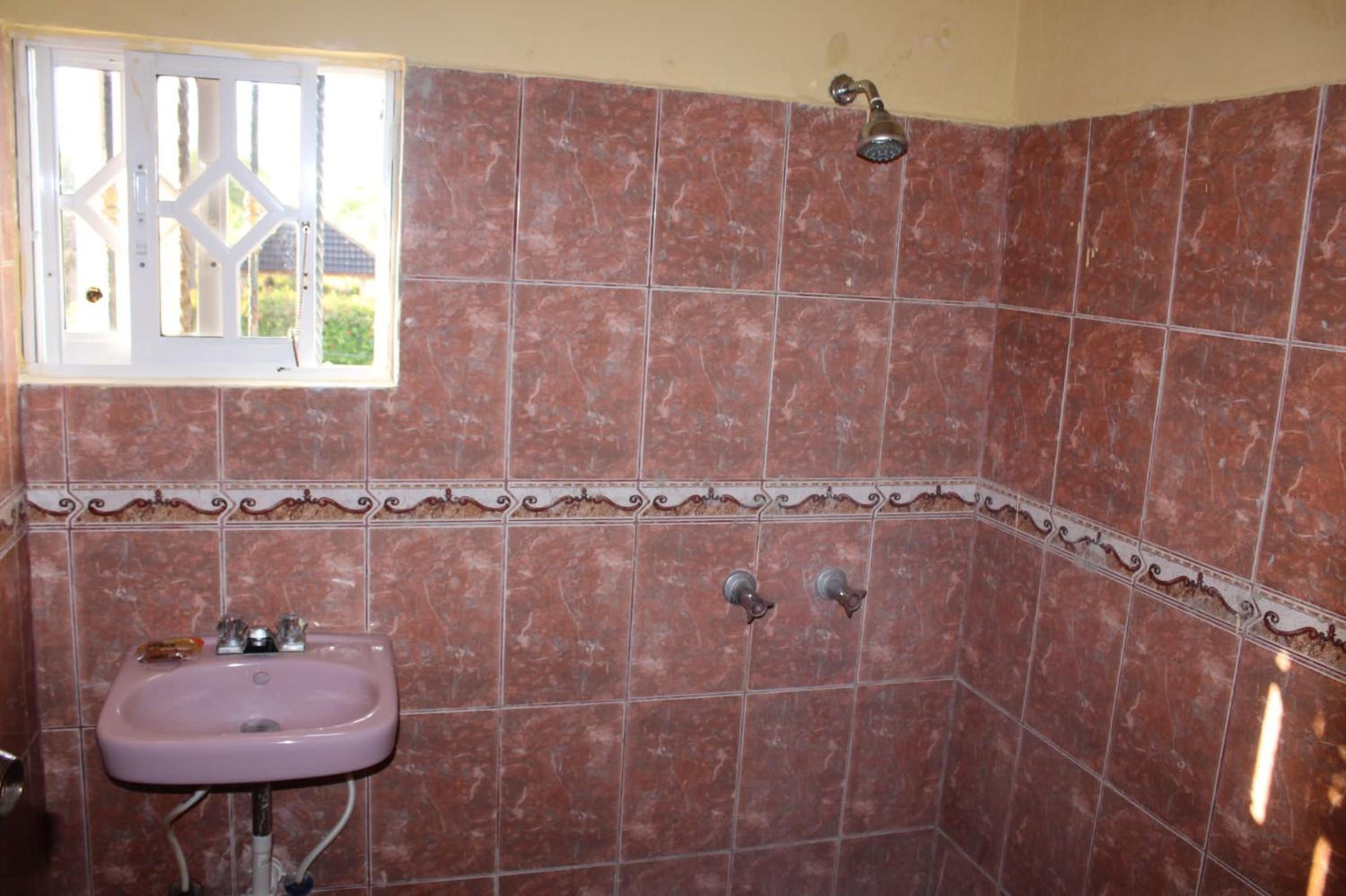 Elegant Villa in Nagua with Private Pool and Jacuzzi
