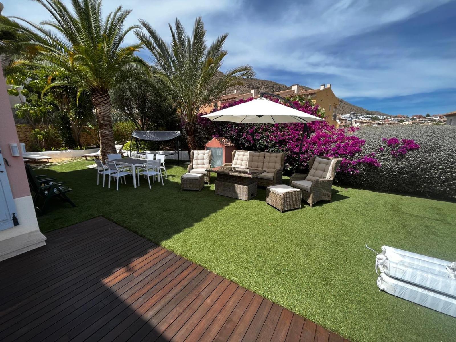 Asia Gardens Villa with private pool in Benidorm