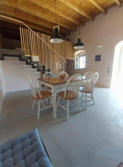 Traditional house in Kalamos