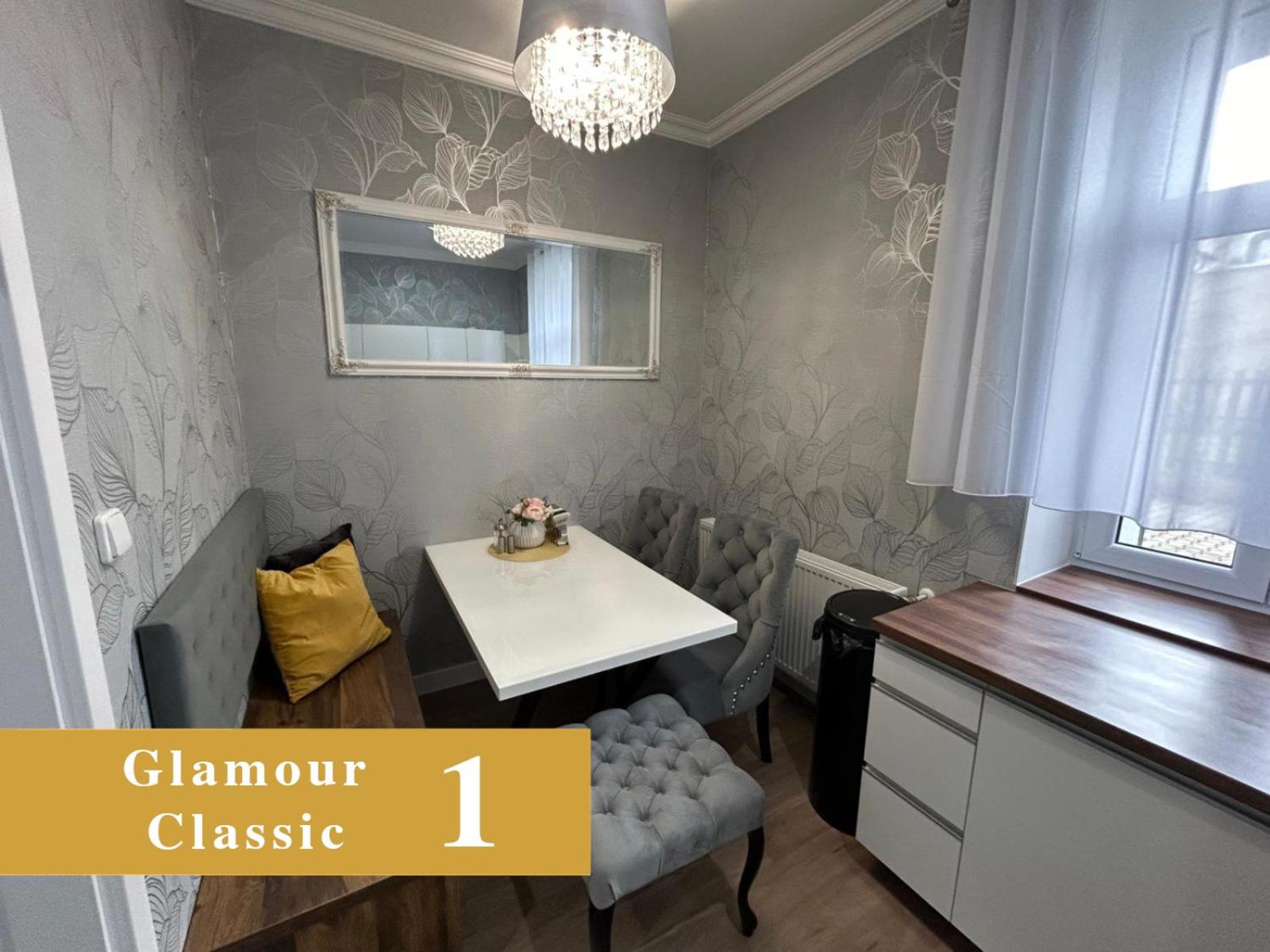 EFIPA Glamour Apartments