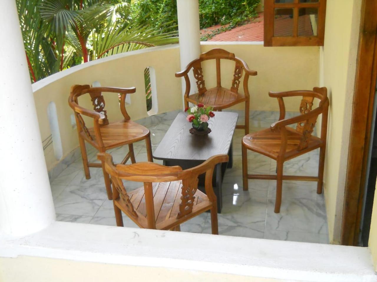 Green Shade Villa