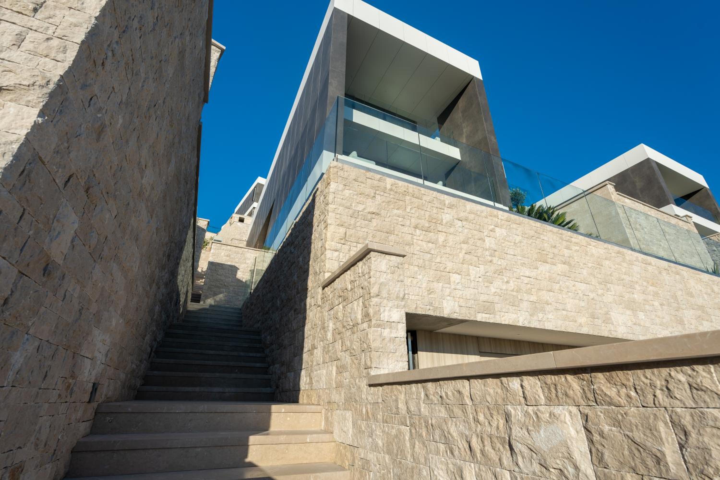 Photo 63