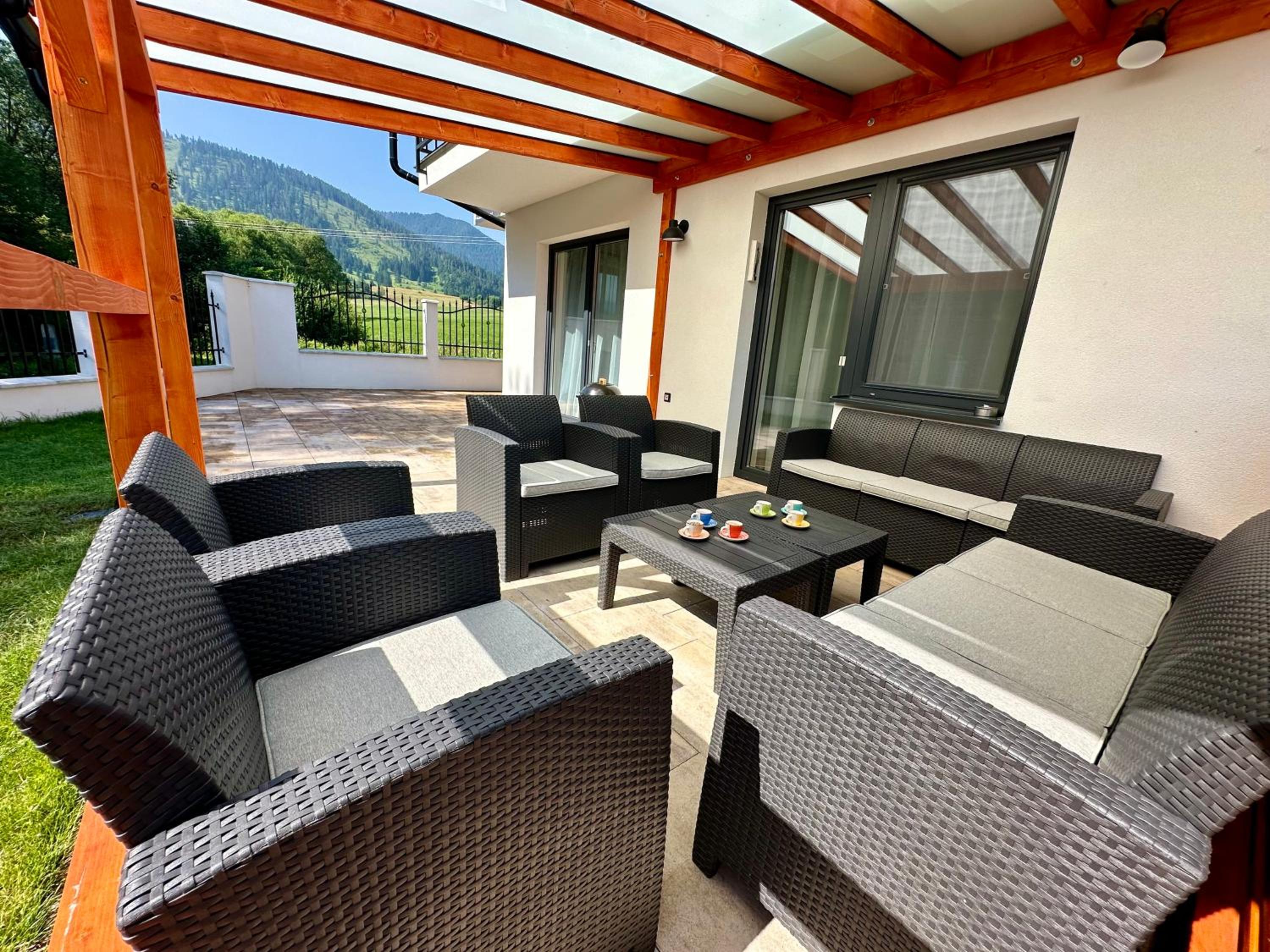 Kamienok Chalet 1 view 5
