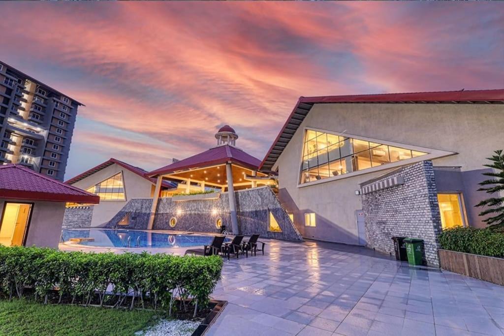 Luxury Stay with amenities view 2