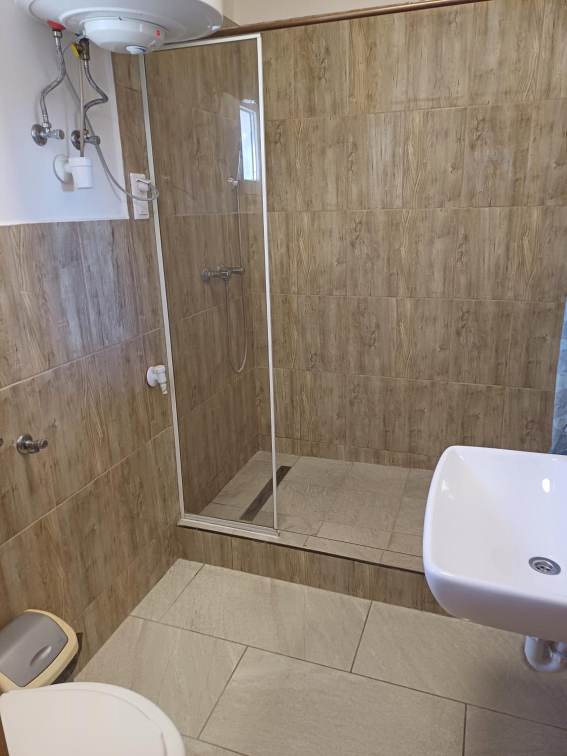 Zanati Apartmannház