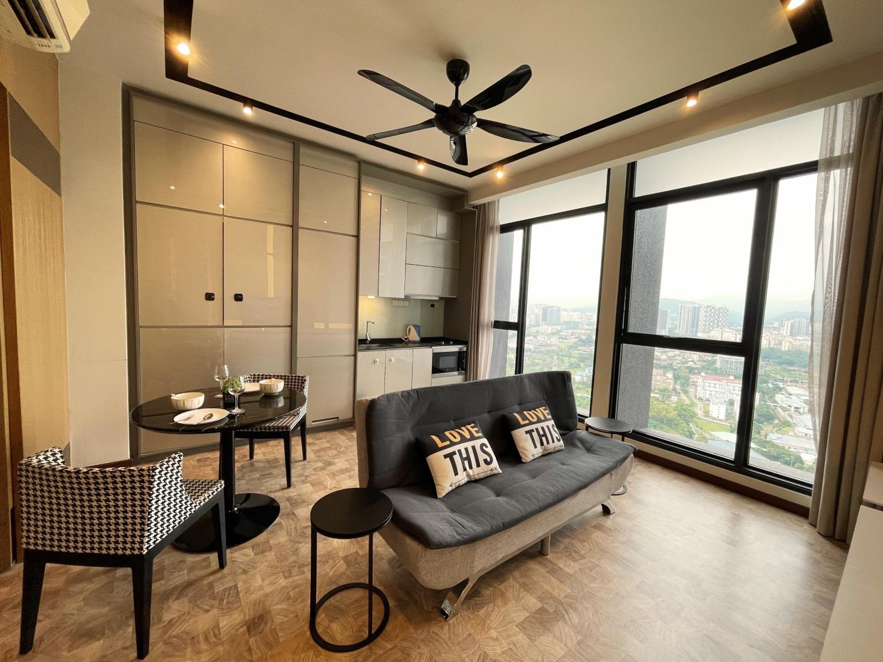 Expressionz KLCC By Sky Homez