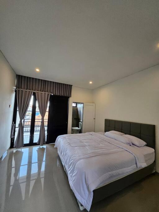 Entire House Jimbaran